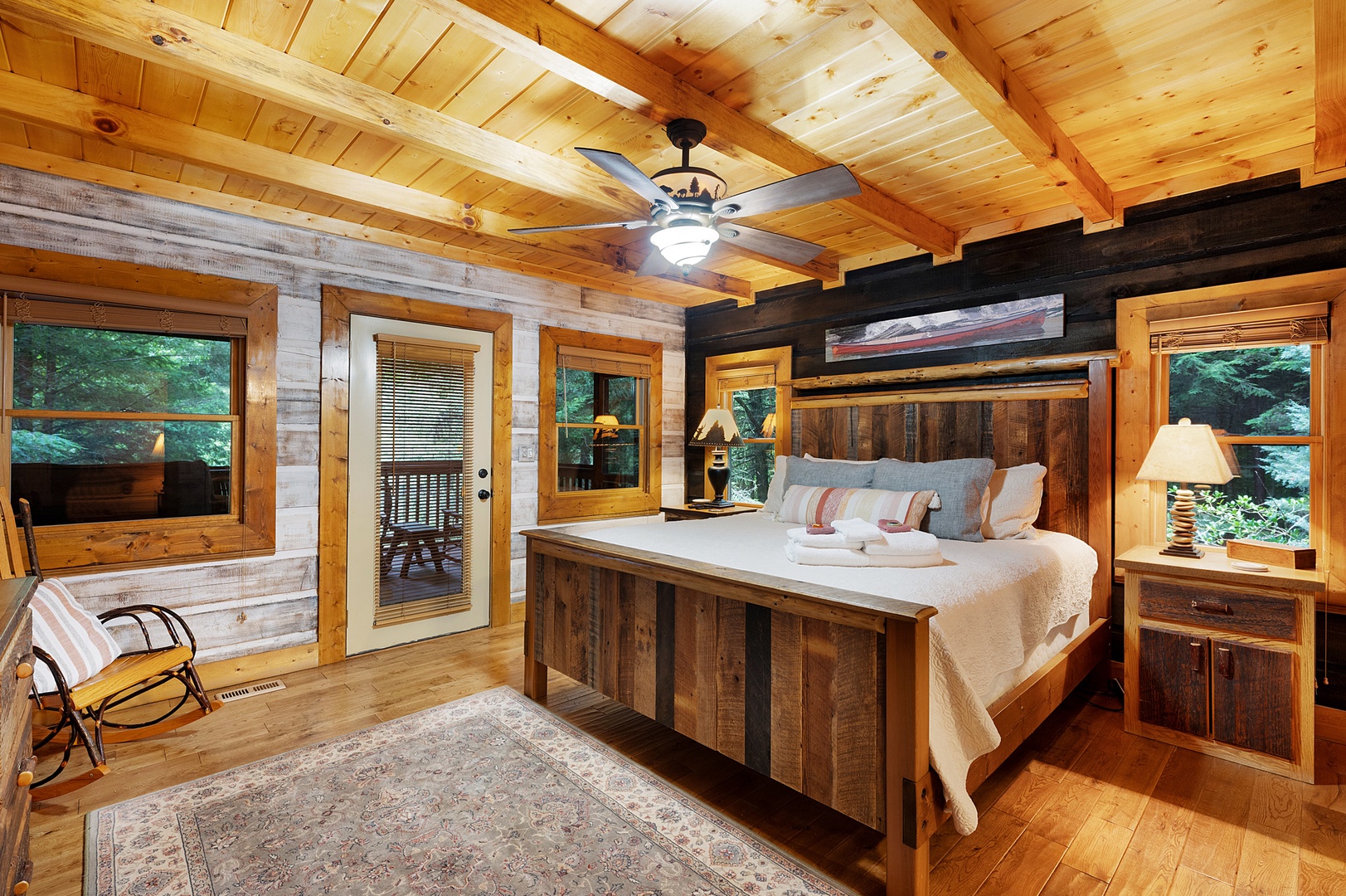 Mountaintown Creek Lodge - Primary Bedroom
