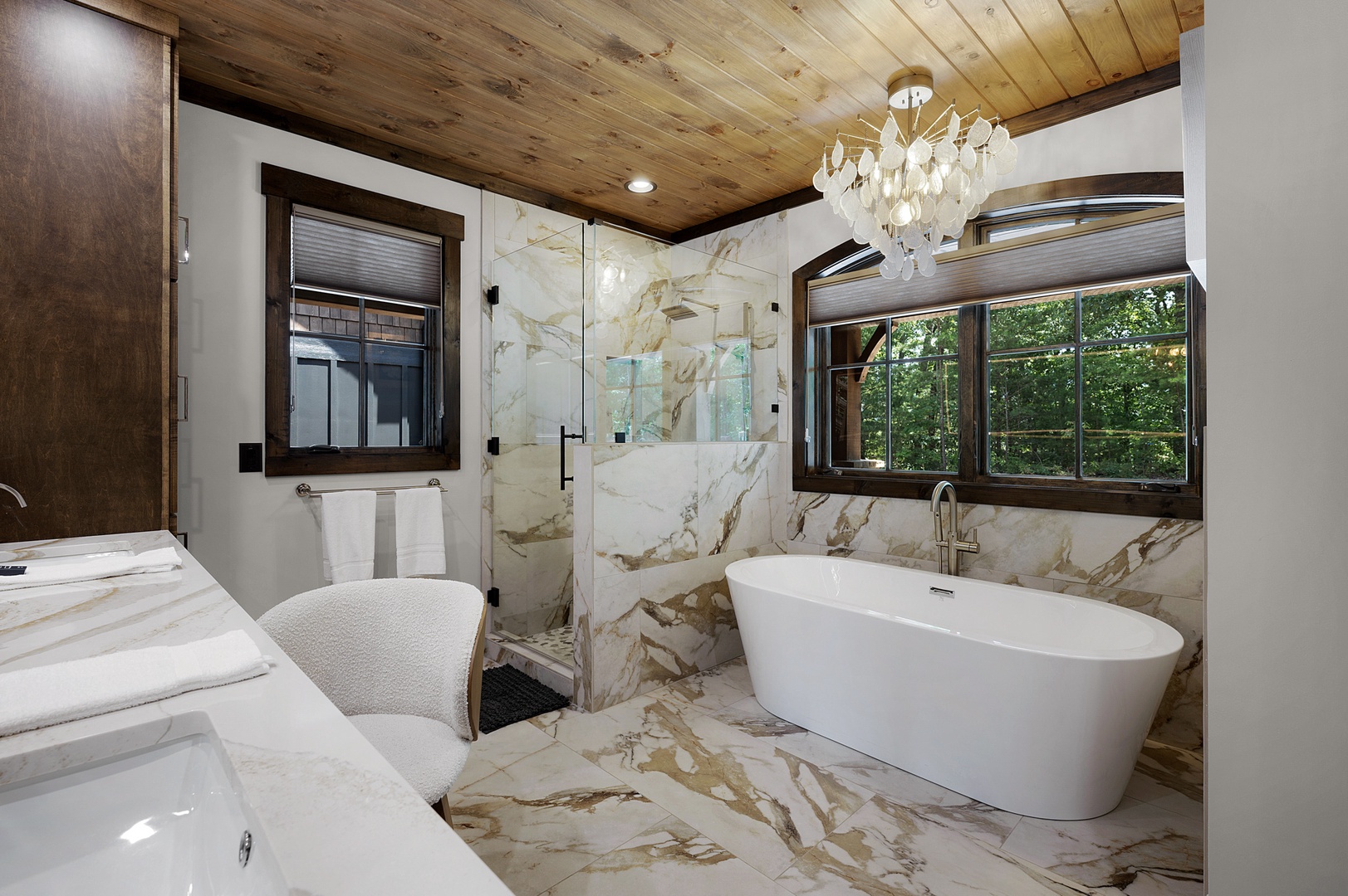 The Sanctuary: Entry Level Primary Luxurious King Bedroom's Private Bathroom