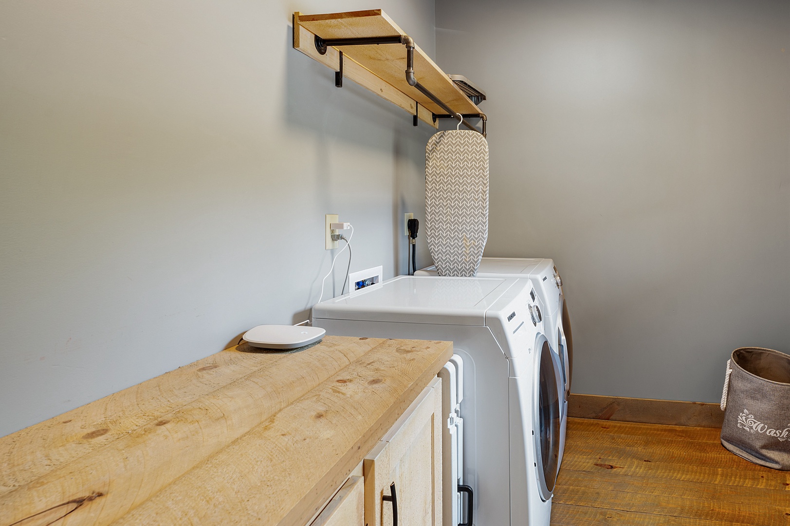 Rustic Elegance - Entry Level Full Laundry Room