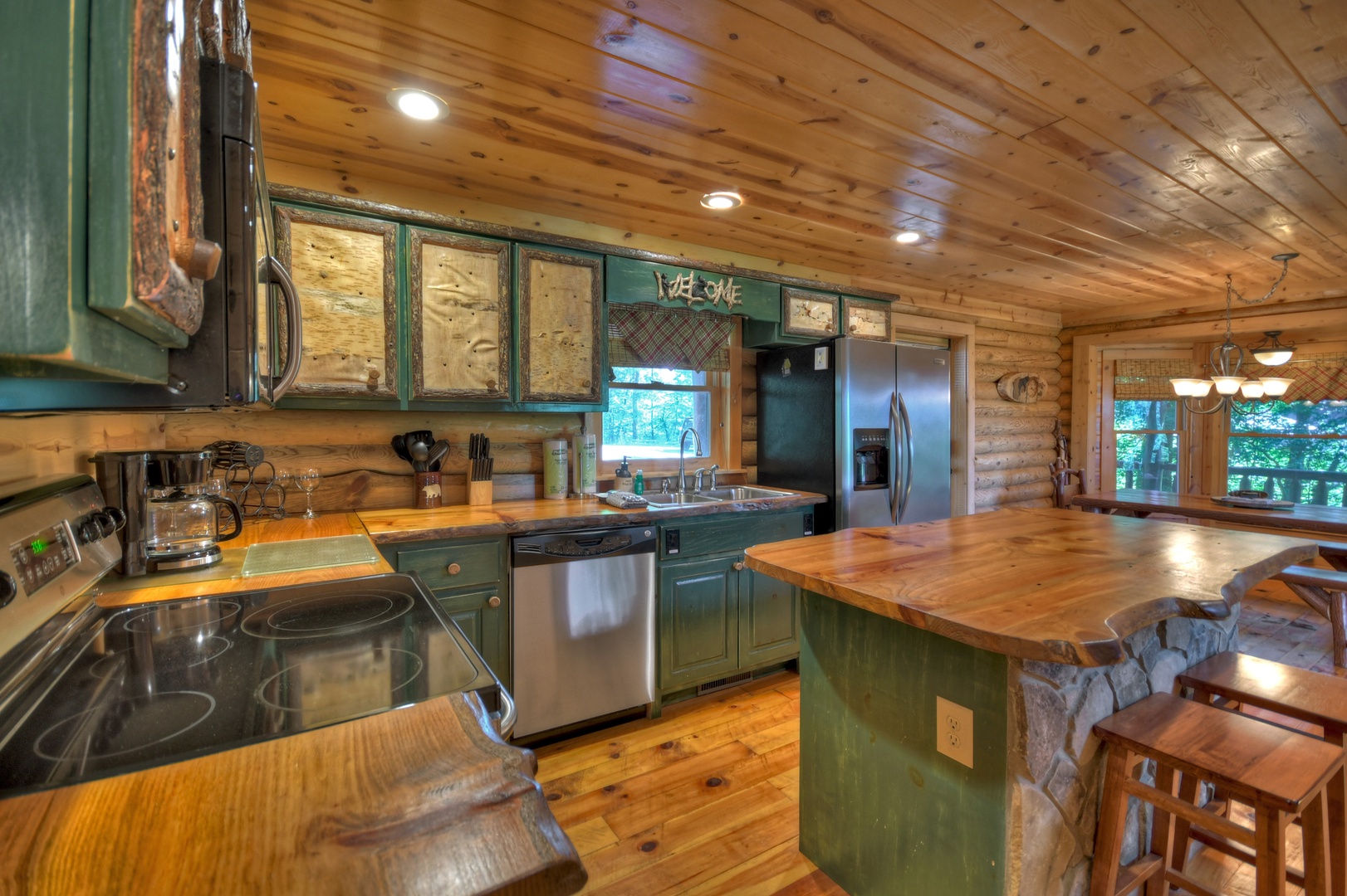 Whippoorwill Calling - Fully Equipped Kitchen