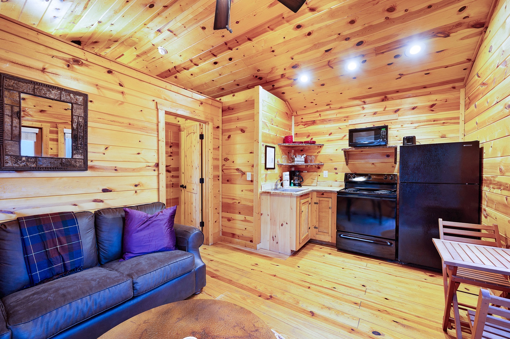 Storybook Hideaway: Cottage Kitchen-Living Room