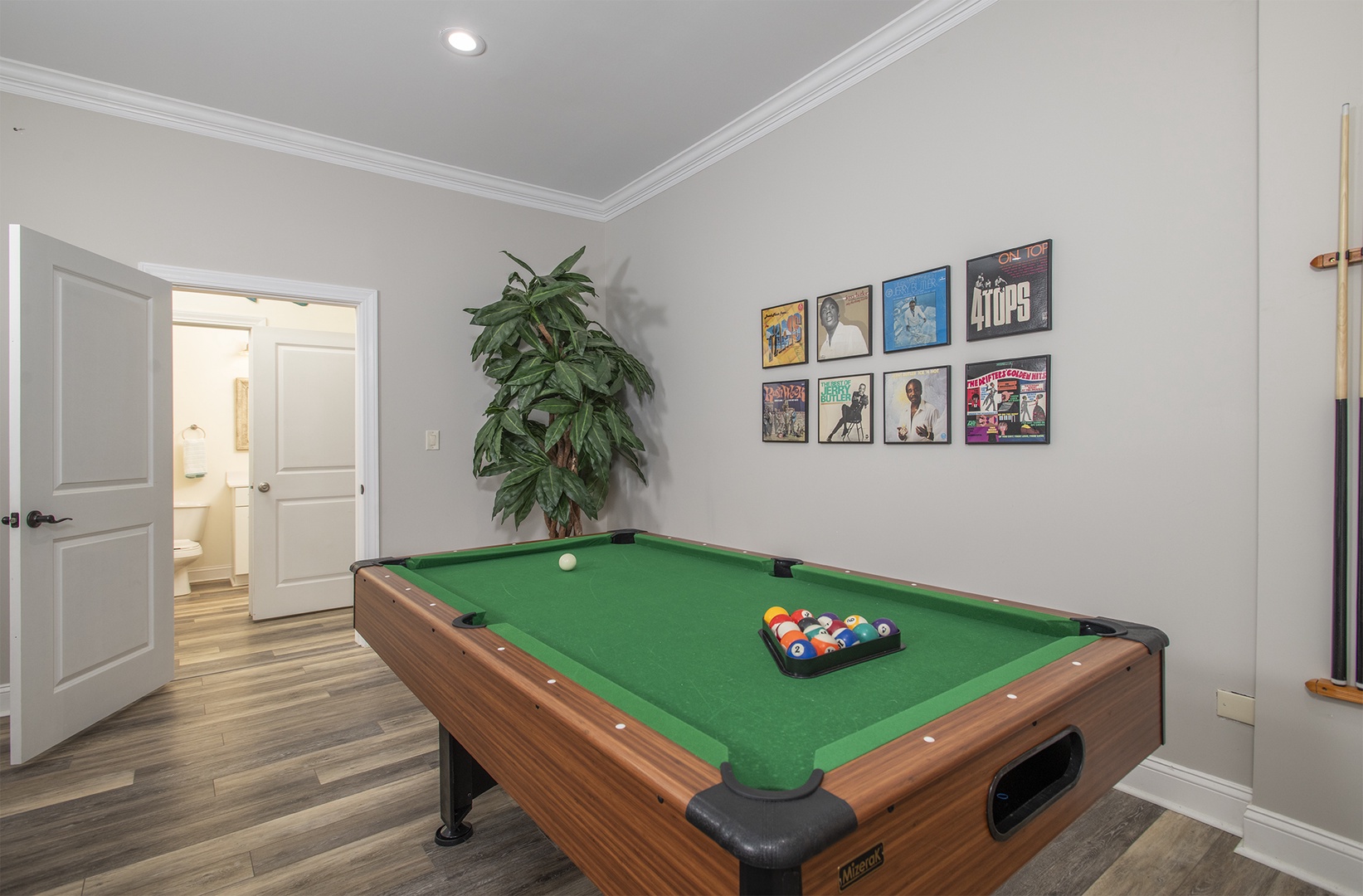 Downstairs Game Room with Billiards