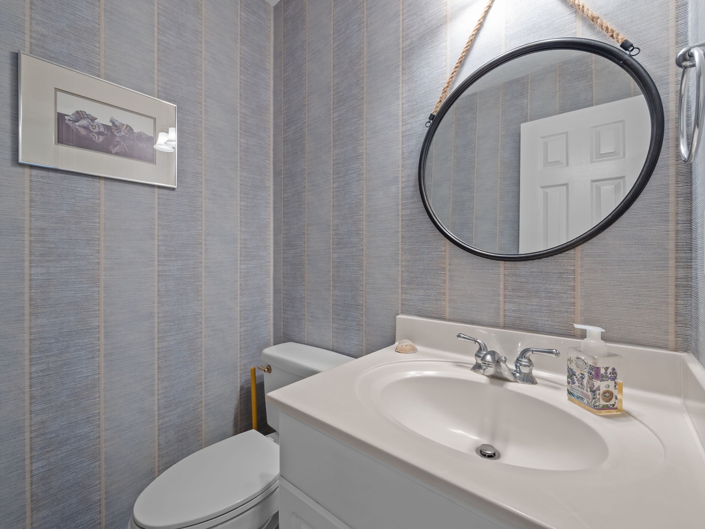 1/2 Bath on the Top Floor