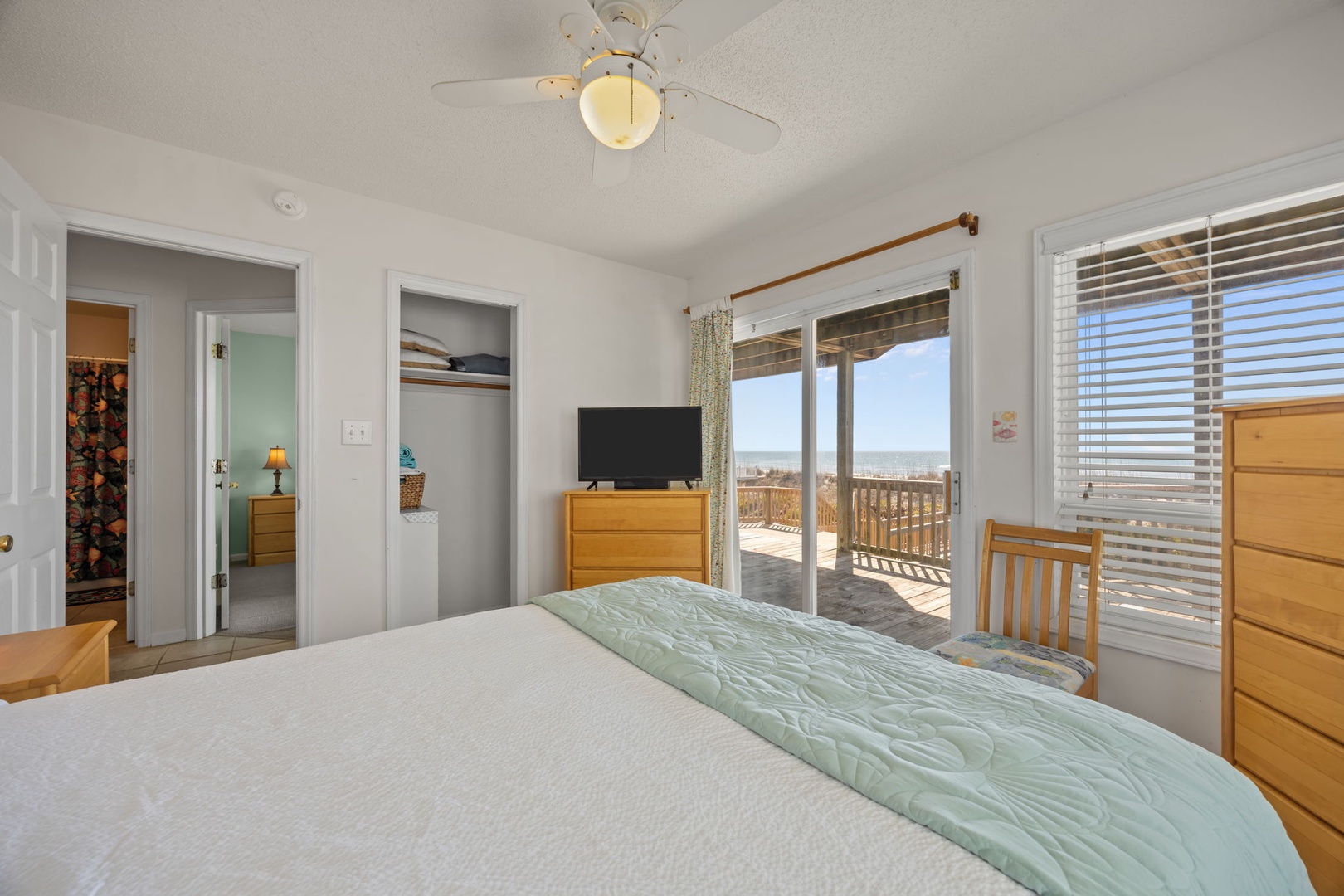 Wake up to stunning views from your comfortable bedroom, where soft linens and a private balcony create the perfect retreat for your mountain getaway.