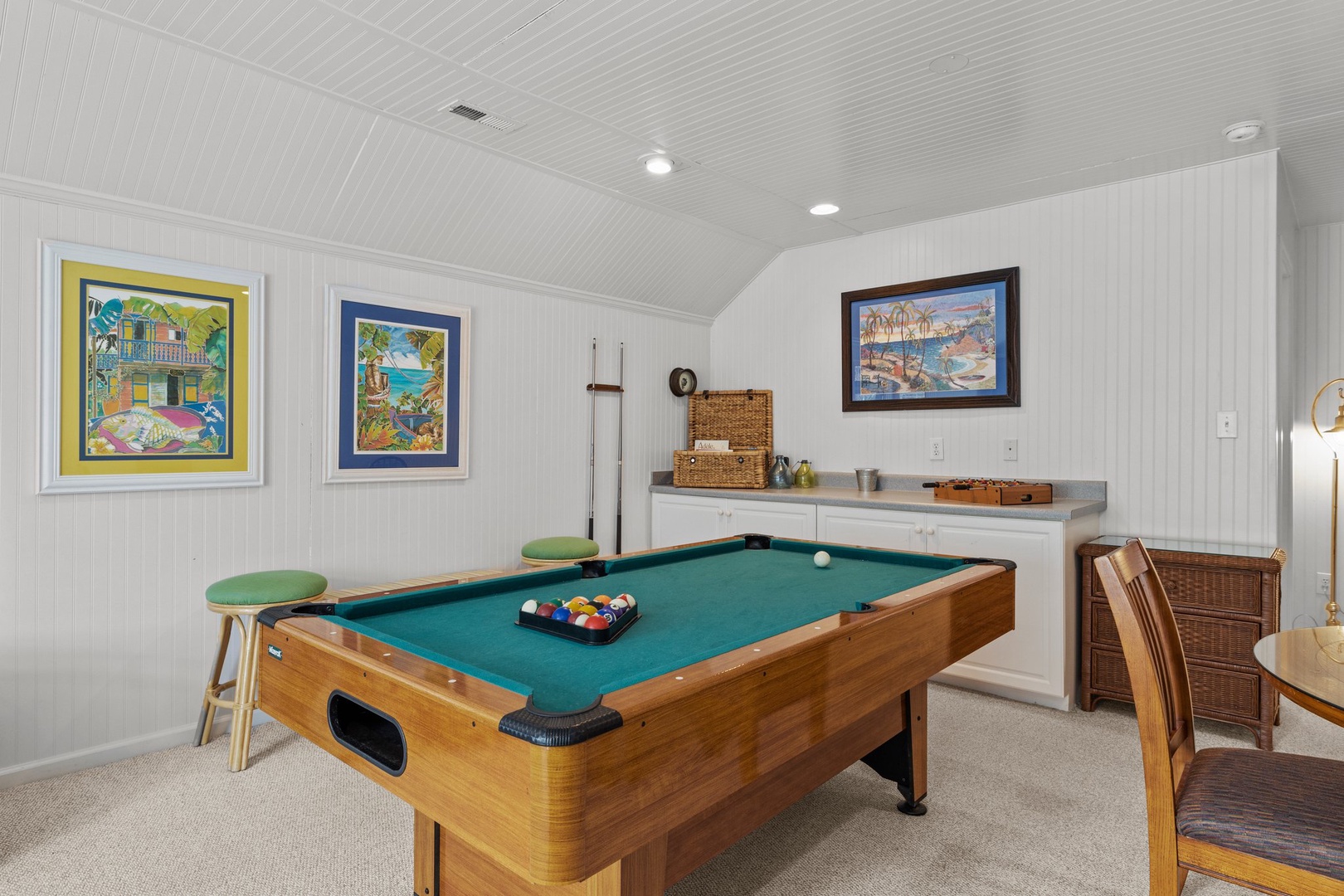 Rec Room with Pool Table