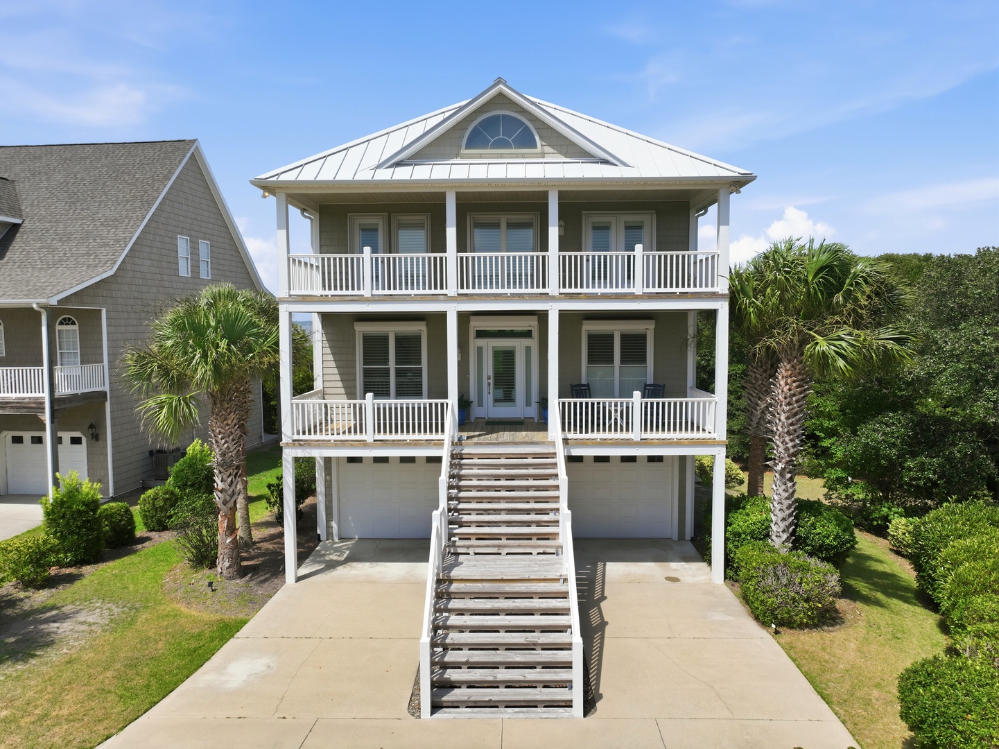 Blue Chair Stays | Exterior View