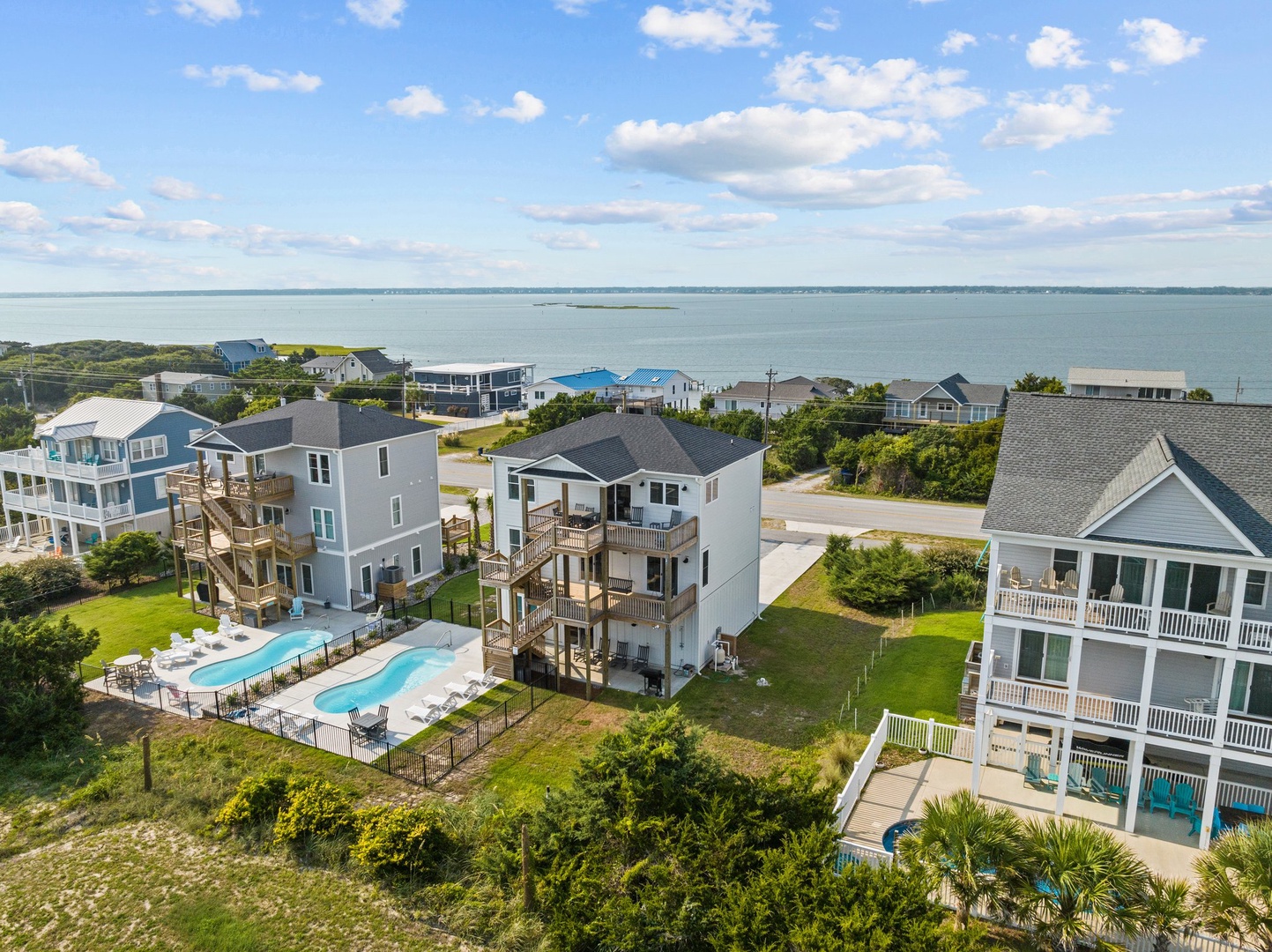 Waverlie's Watch | Exterior View
