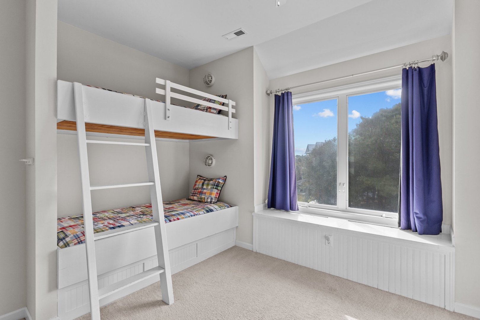 Top Floor Bunk Room