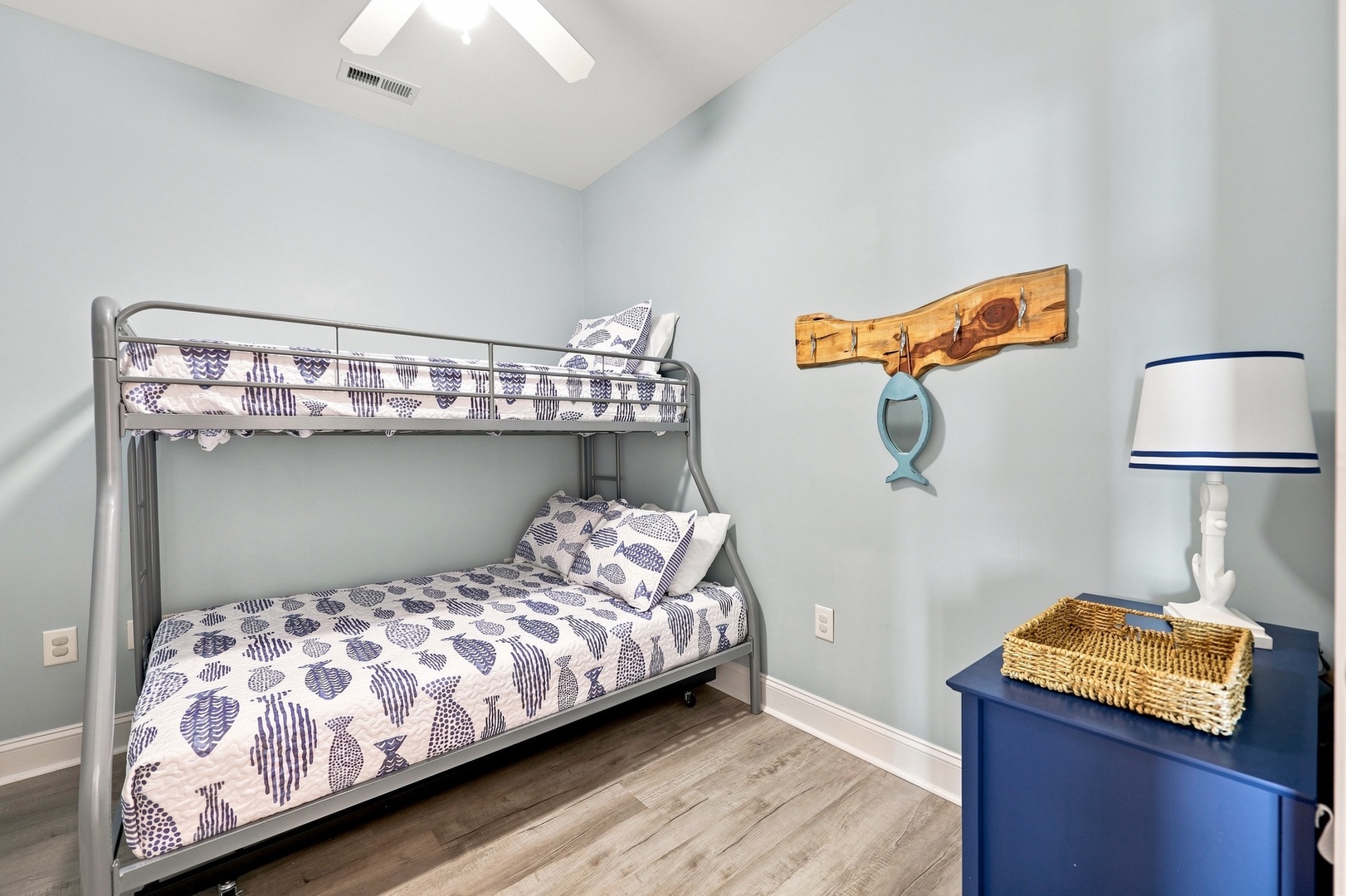 Ocean Club Oasis | Twin-over-Double Bunk Bed