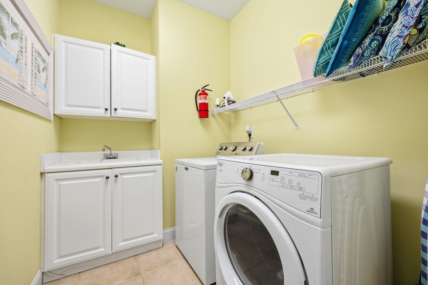 Keep your vacation wardrobe fresh with your own in-unit washer and dryer, plus a utility sink and storage for all your beach gear.