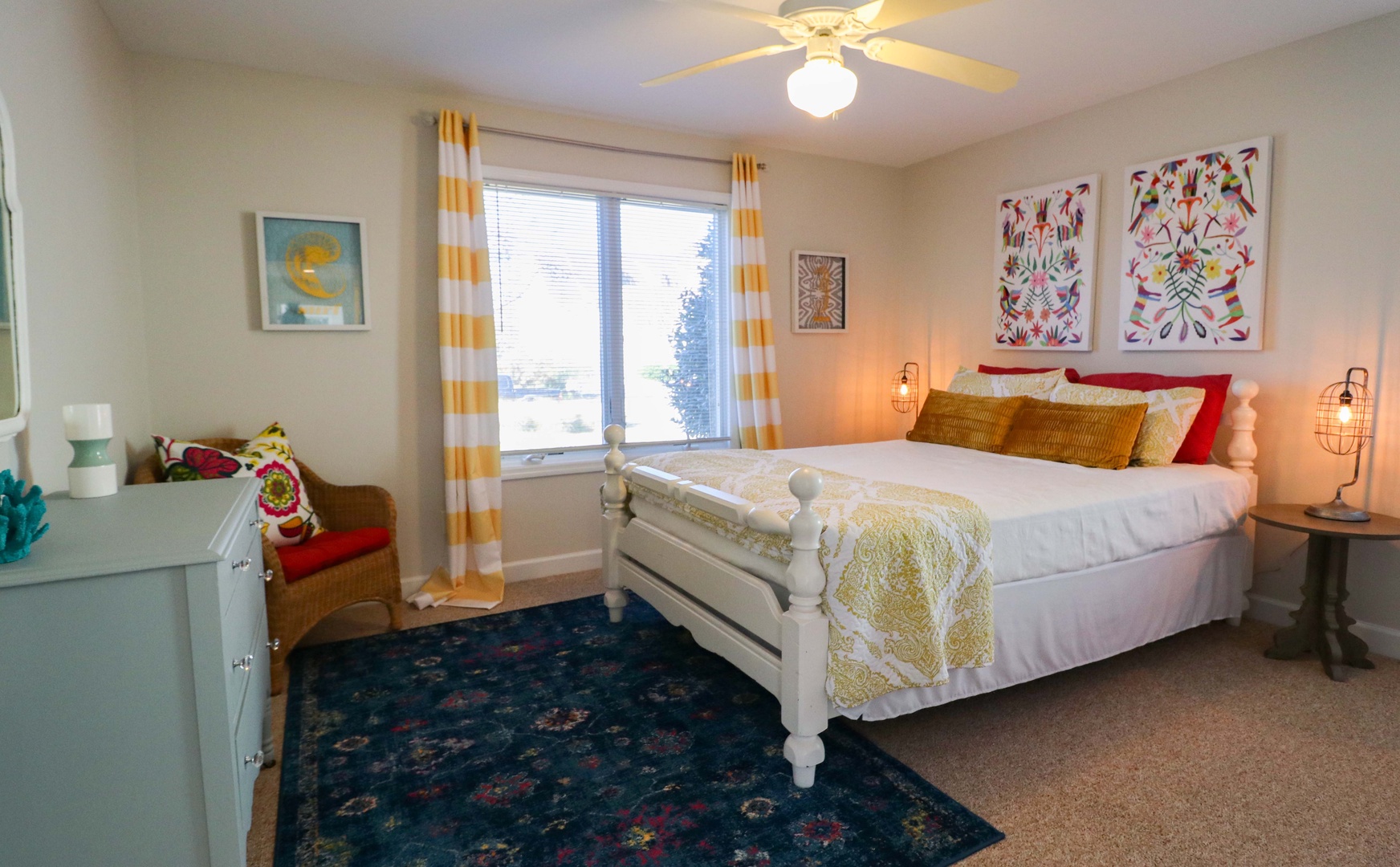 Bottom Floor Queen Room