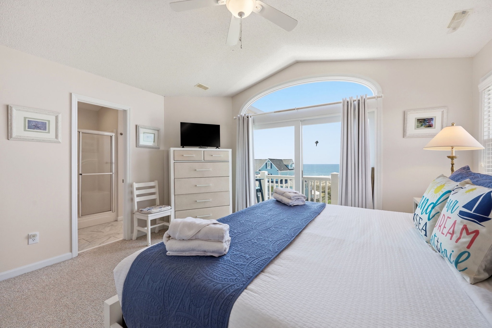 Wake up to stunning ocean views from your comfortable bedroom, with soft coastal breezes and the sound of waves just beyond your private balcony.