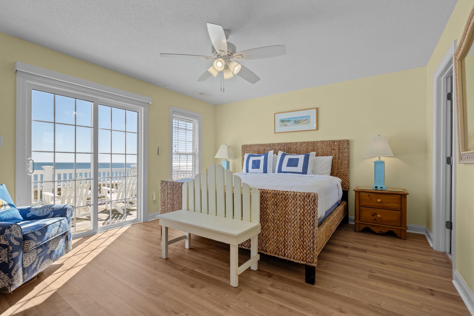 Top Floor King Suite
