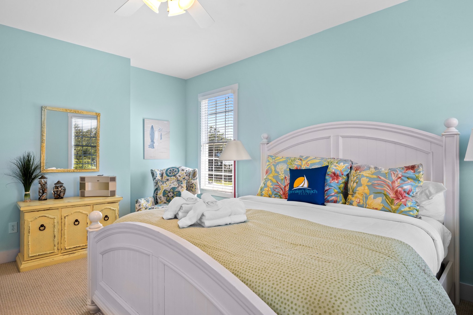 2nd Floor Queen Room with Private Bath