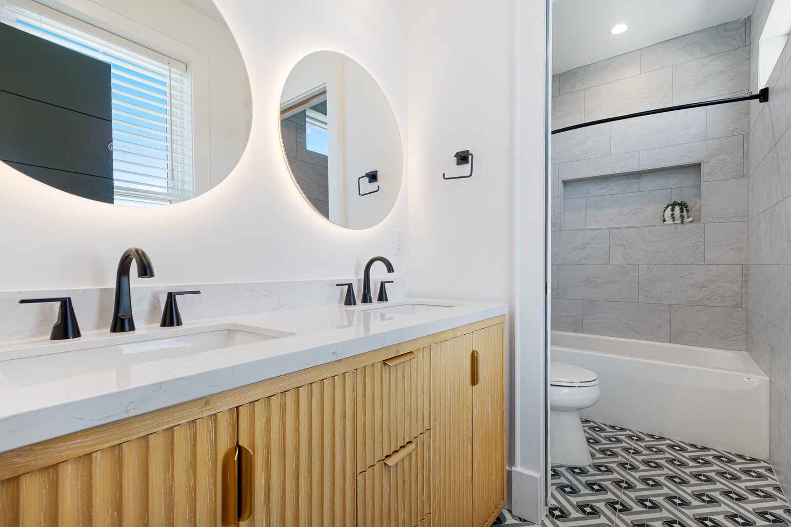 Sea Spray West | Ensuite Bathroom