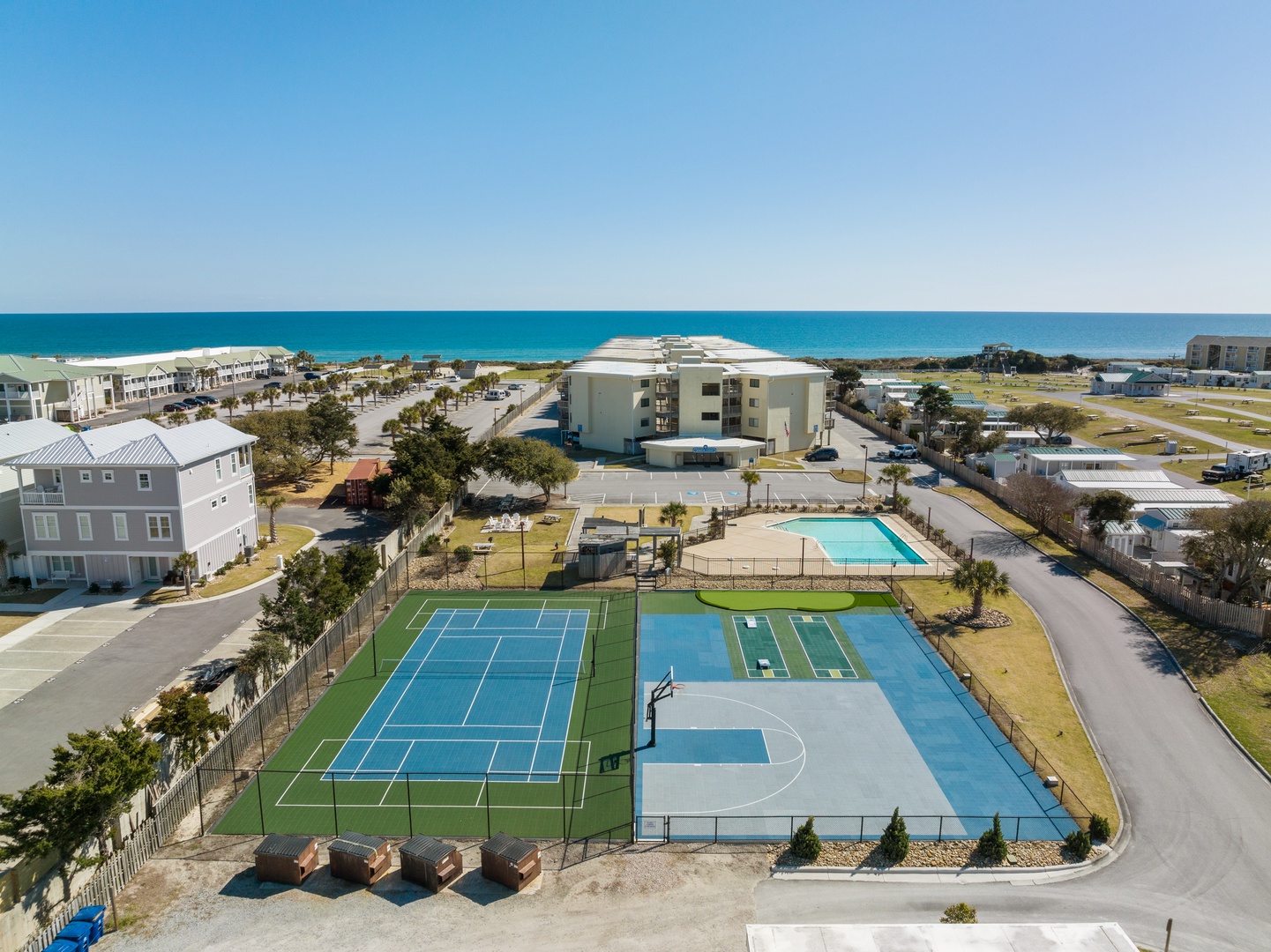 Queens Court Overview