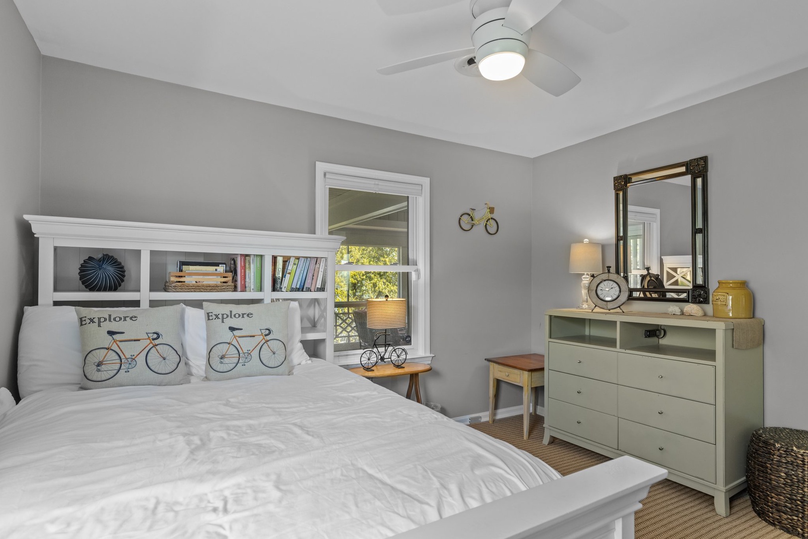 Double Bed with Trundle