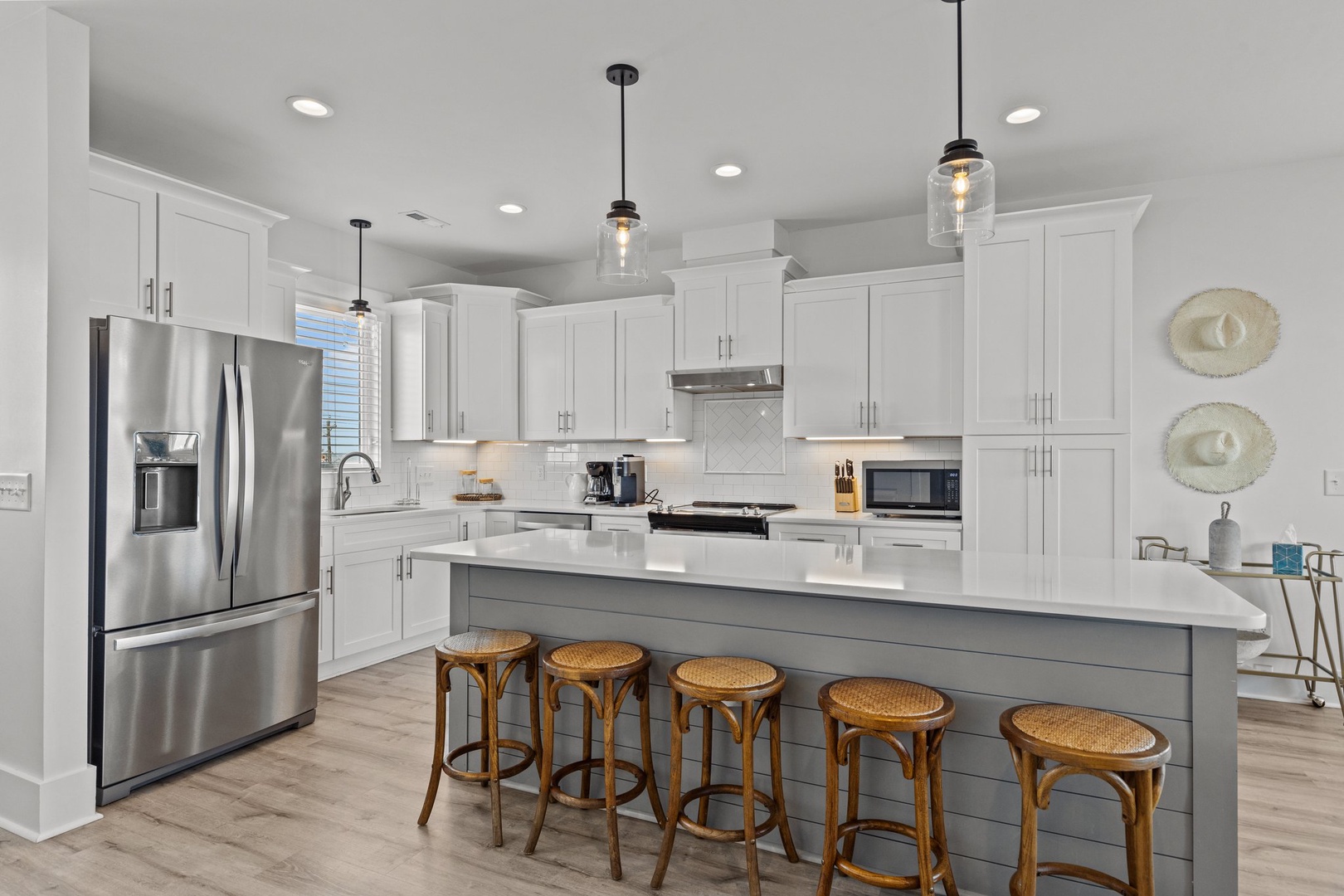 Waverlie's Watch | Kitchen