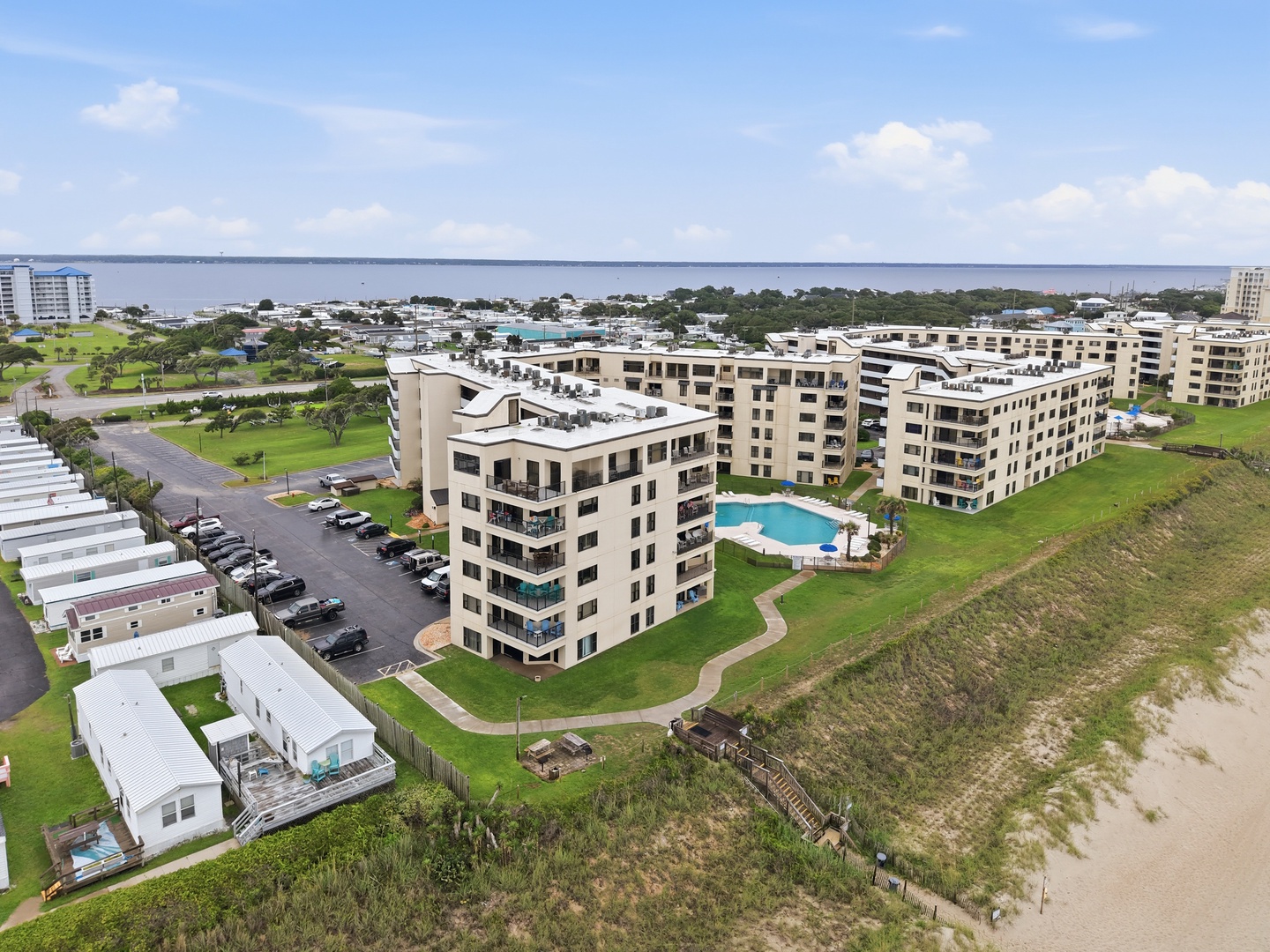 Summer Winds B-233 | Community, Pool and Ocean