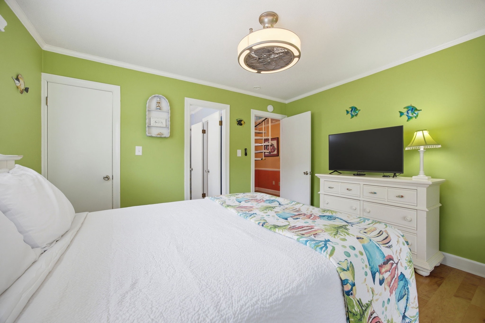 Queen Room