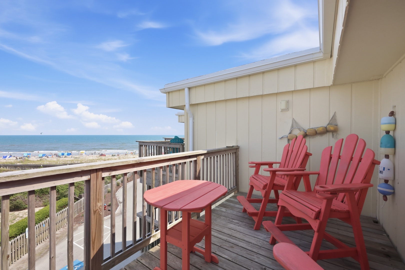Char’s Cozy Condo | Furnished Balcony