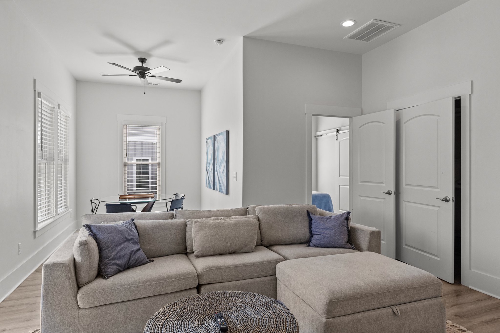 Waverlie's Watch | Lounge Area