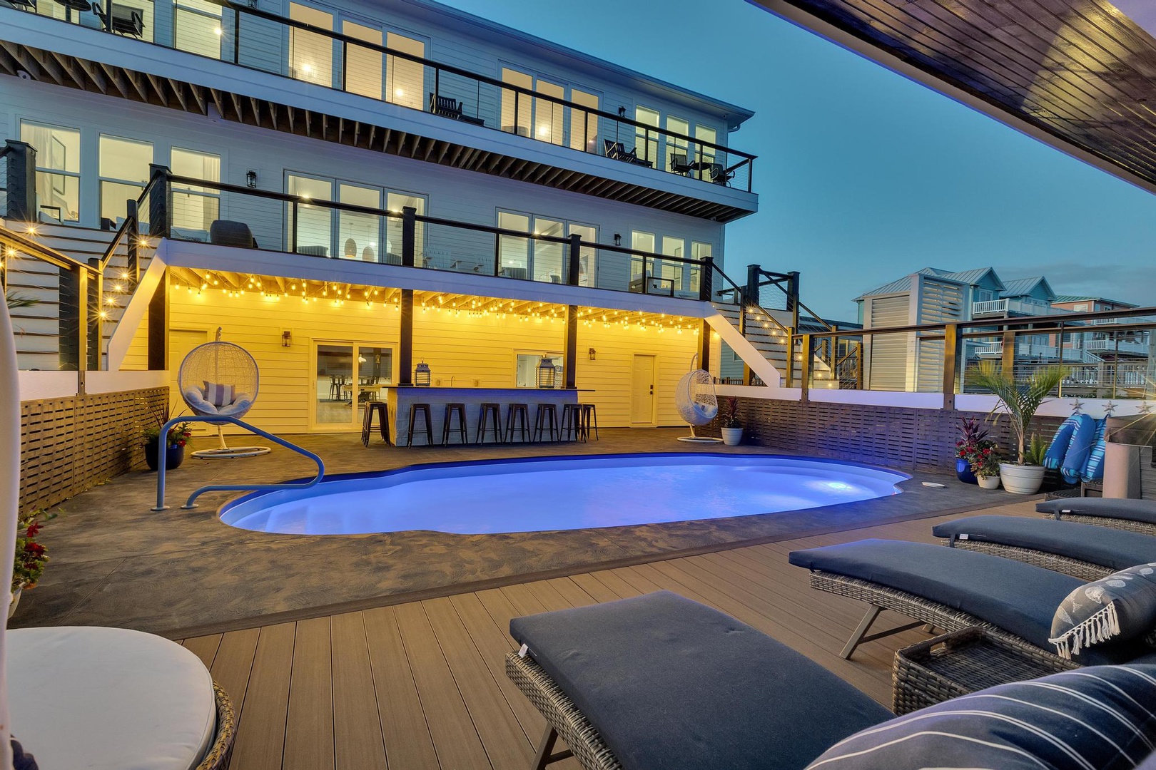 Pool at sunset!