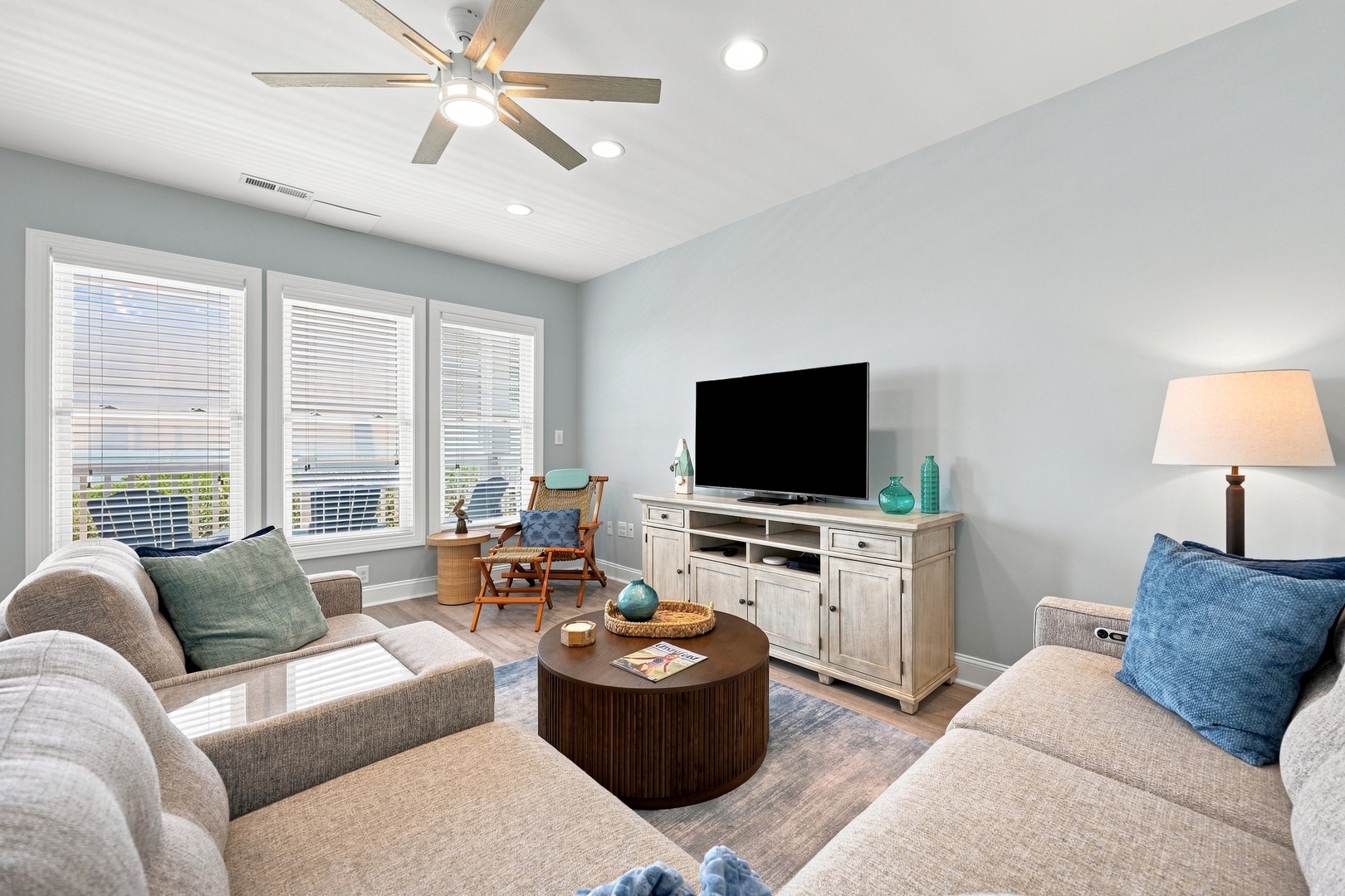 Ocean Club Oasis | Living Room