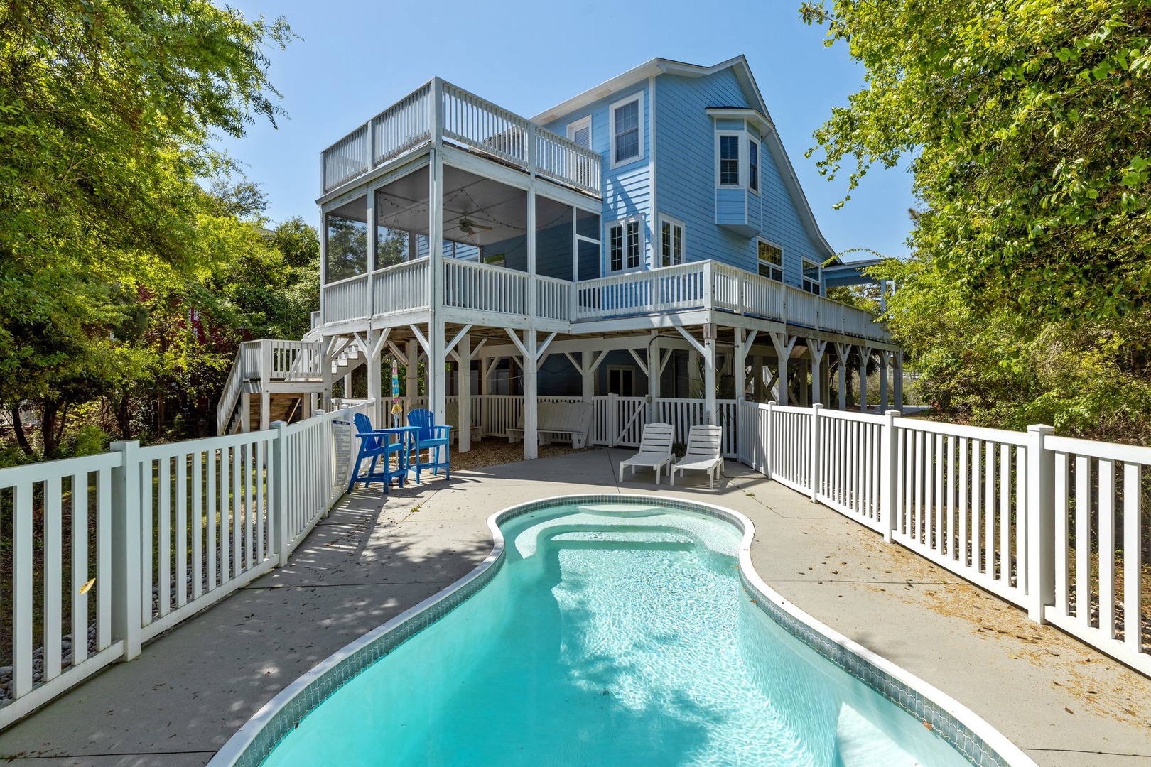 Private Pool Area