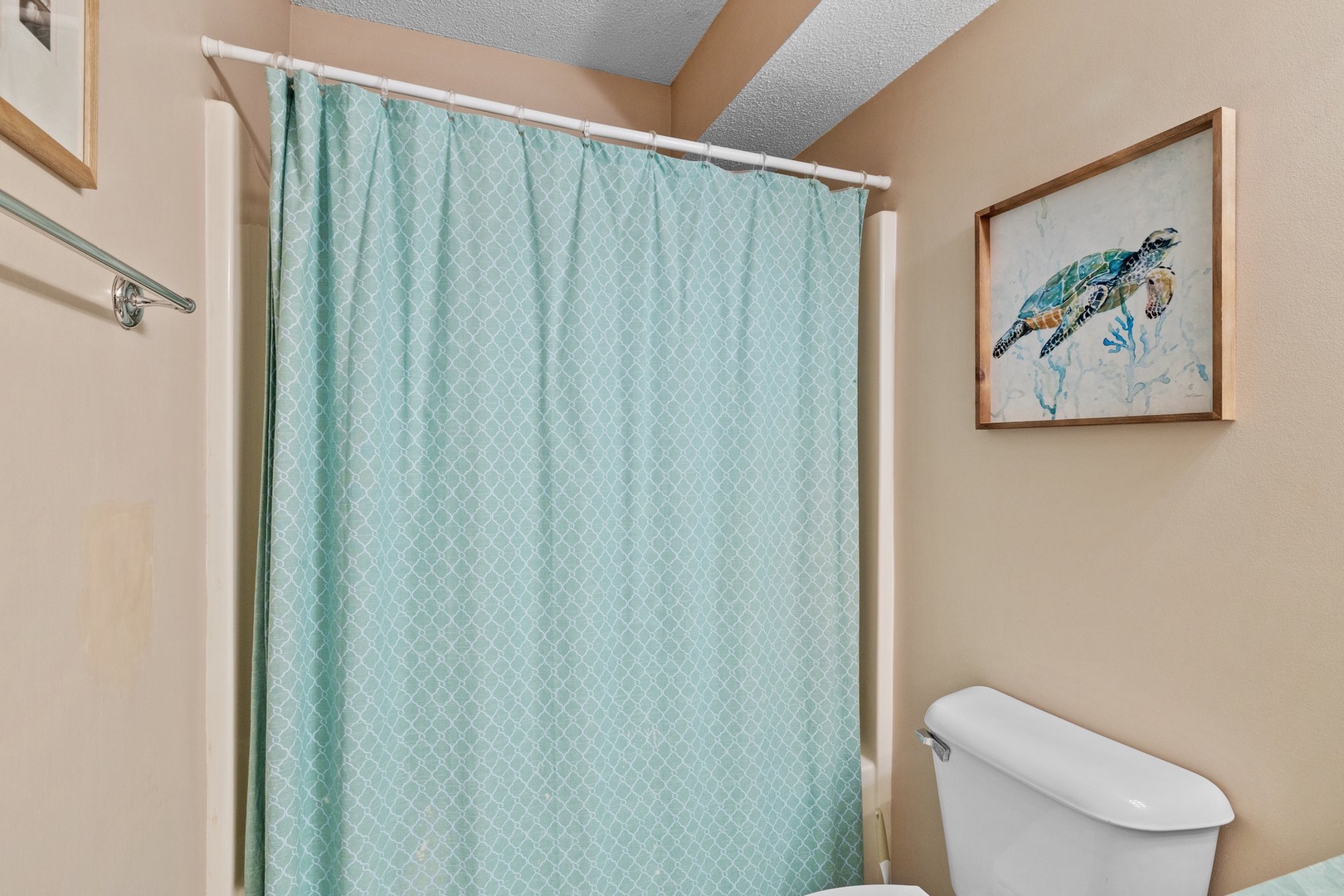 Queen Guest Suite