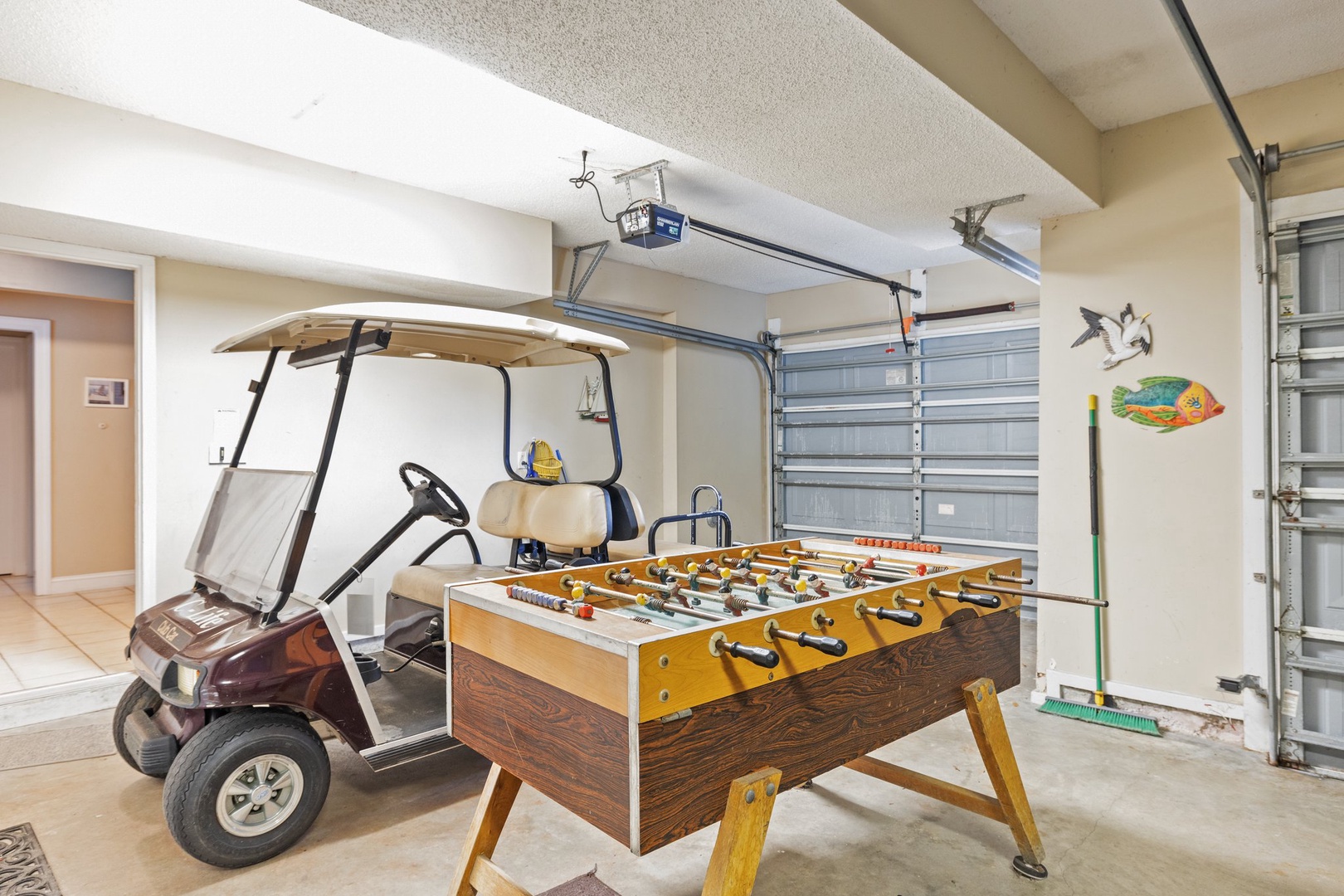 Garage/Golf Cart