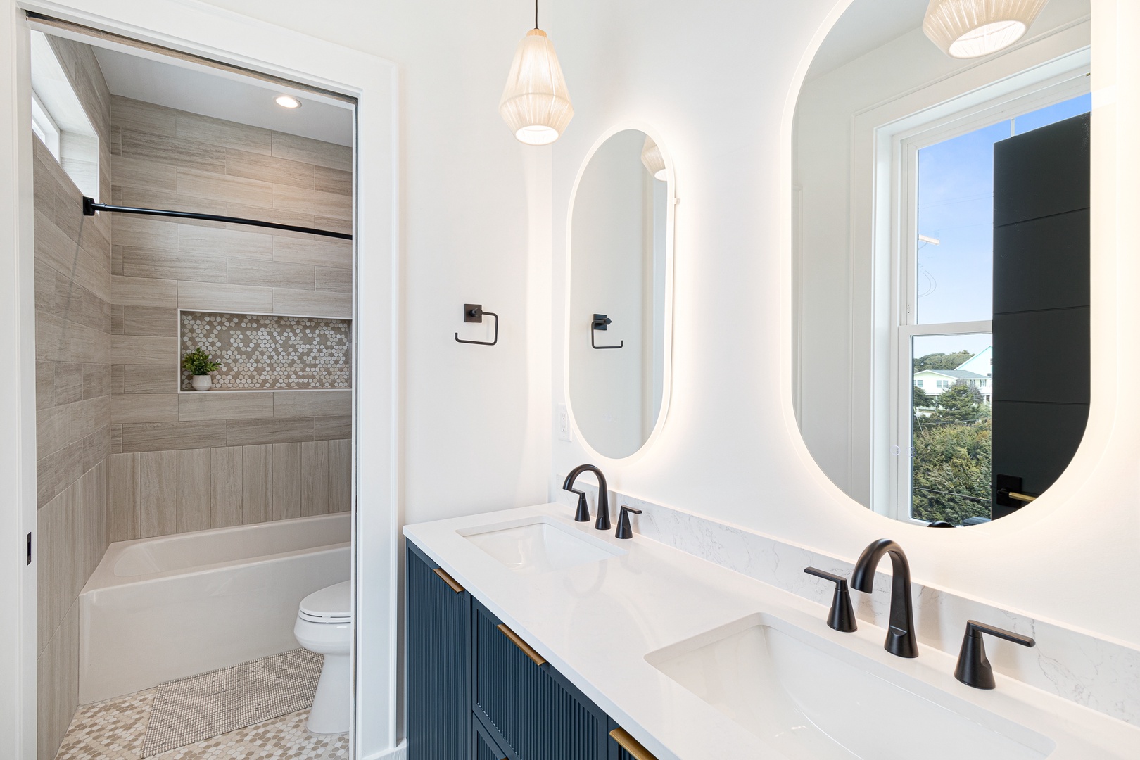 Sea Spray East | Ensuite Bathroom