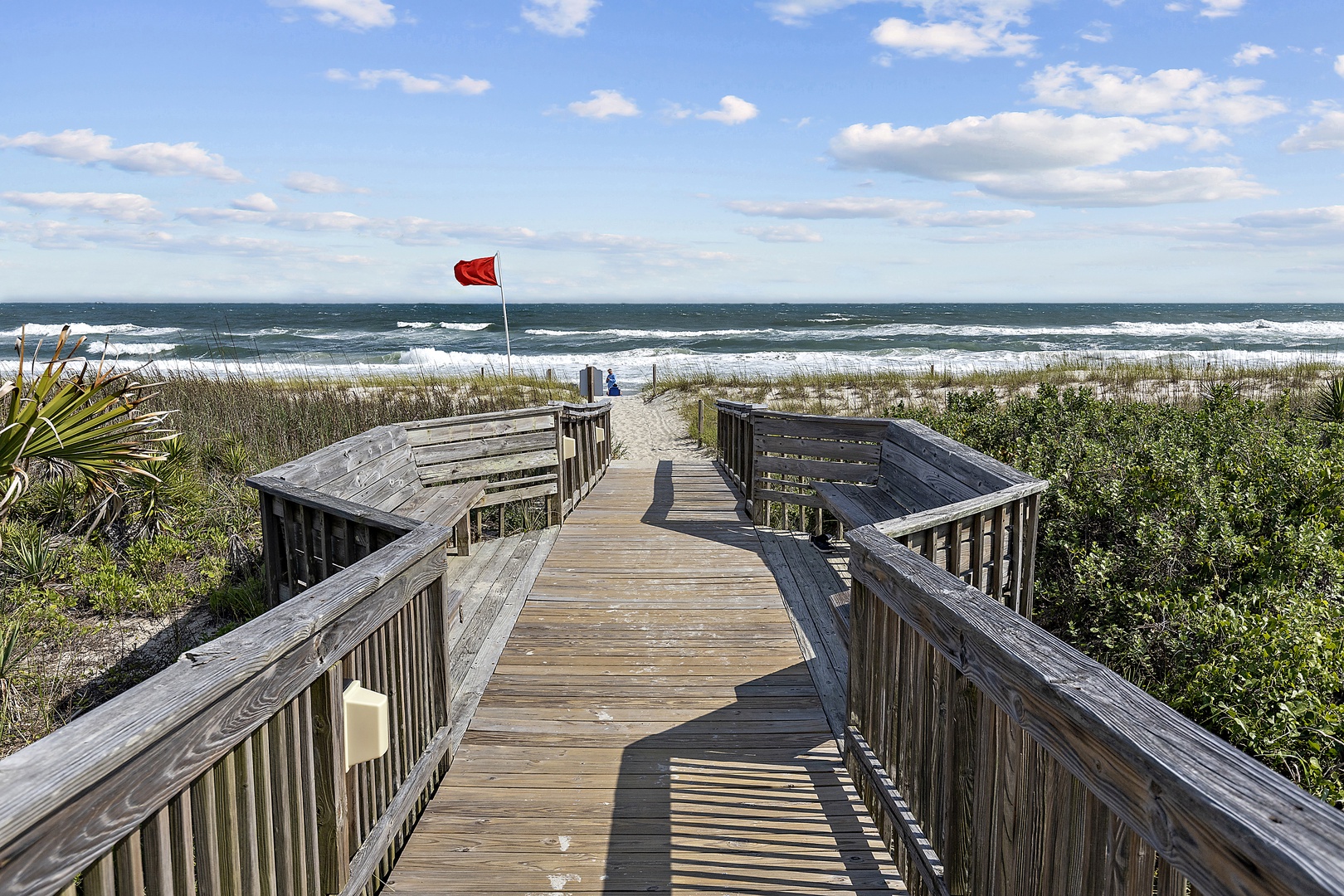Queens Court Beach Access