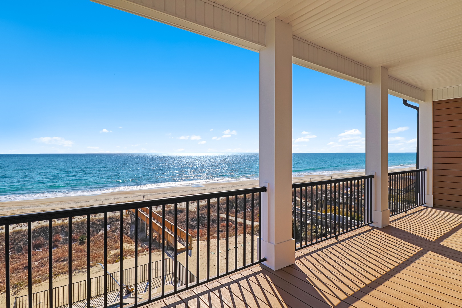 Sea Spray East | Covered Oceanfront Deck
