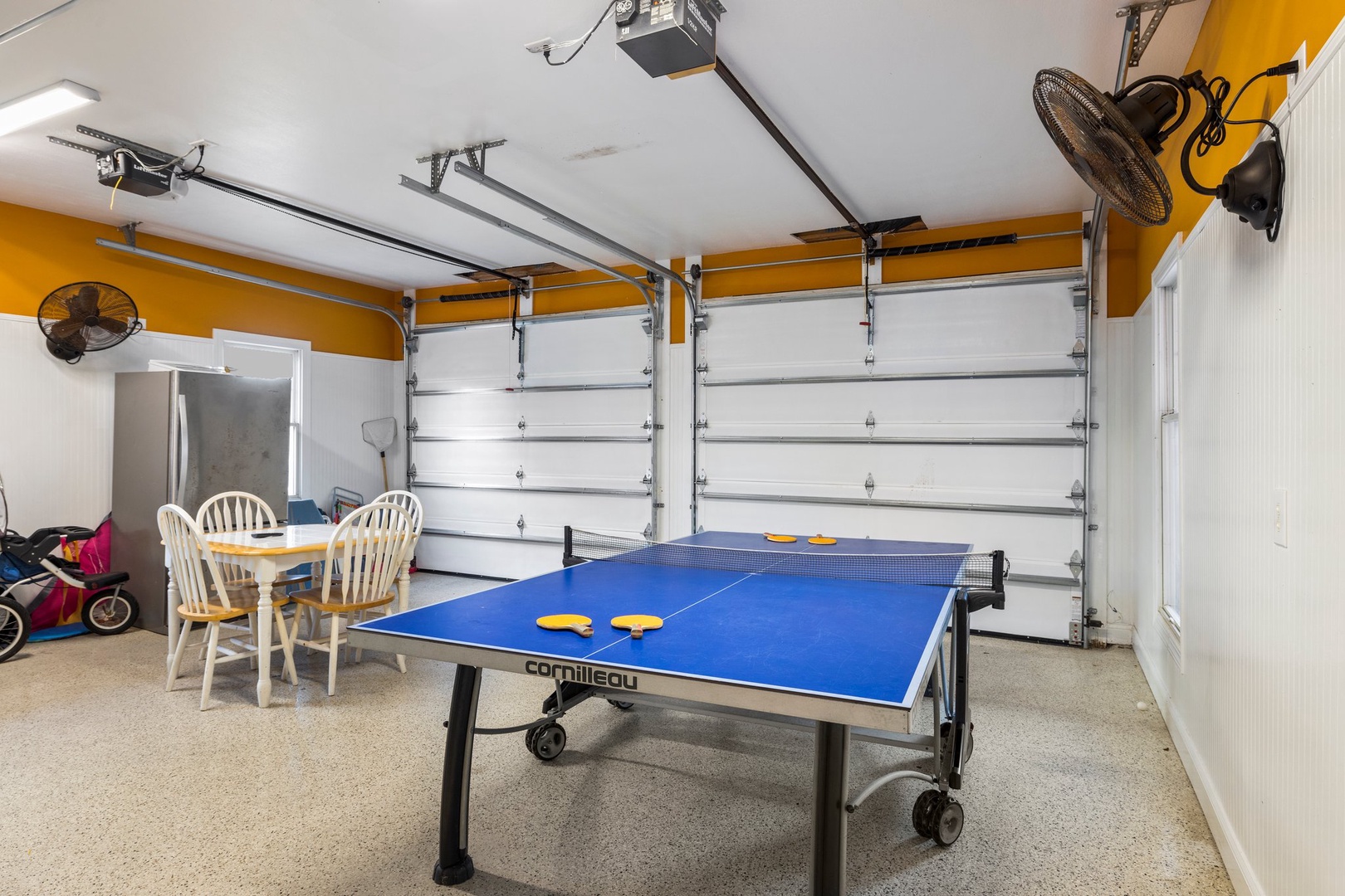 Garage/Game Room