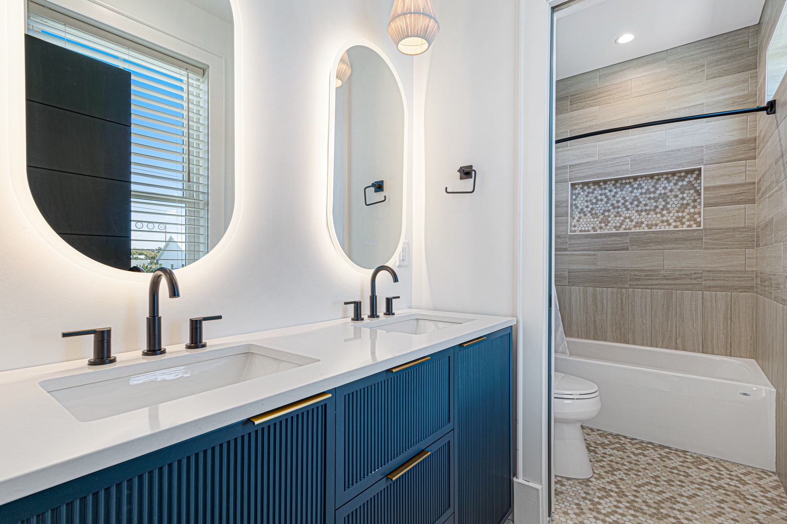 Sea Spray West | Ensuite Bathroom