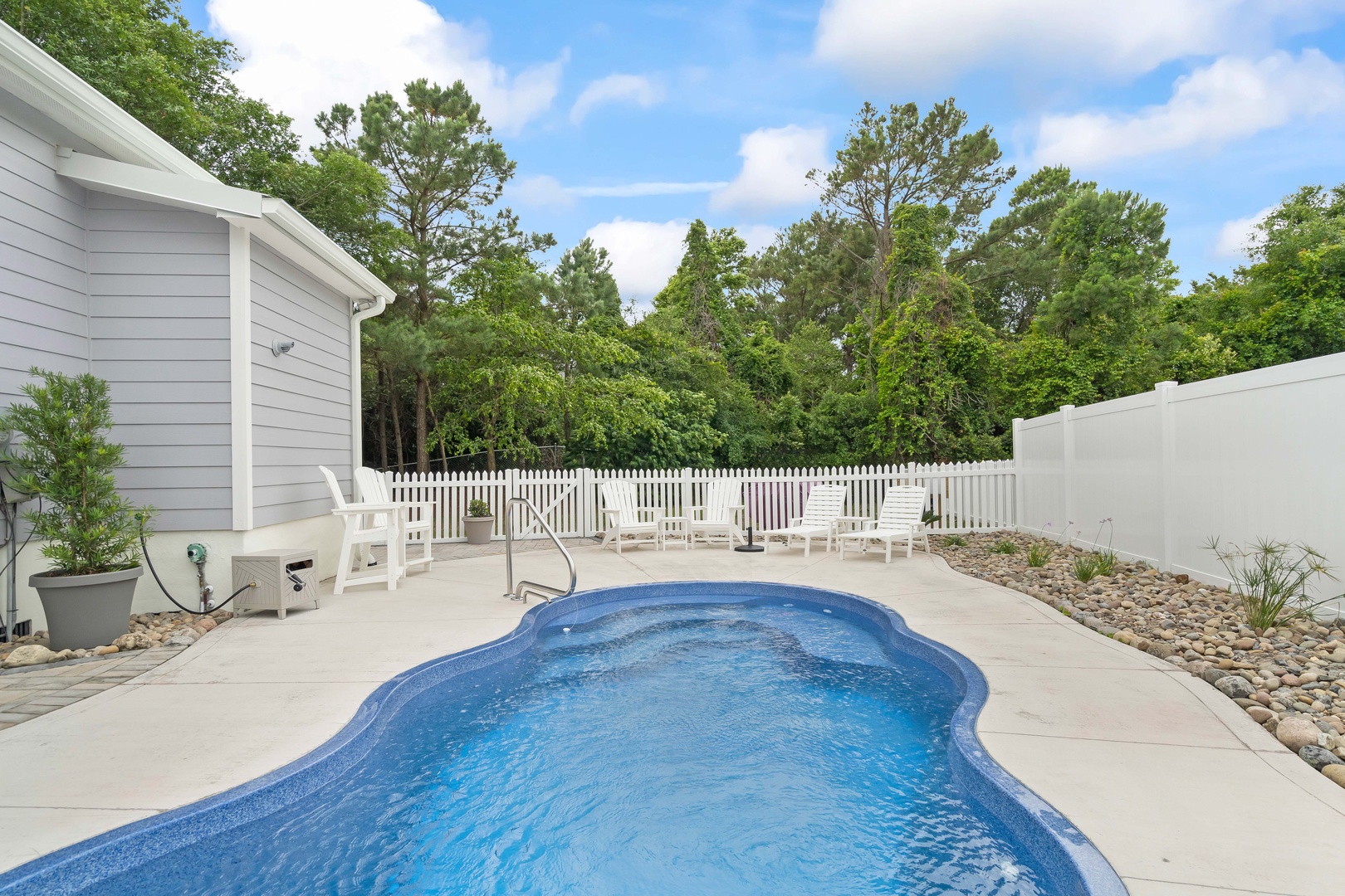 Private Pool