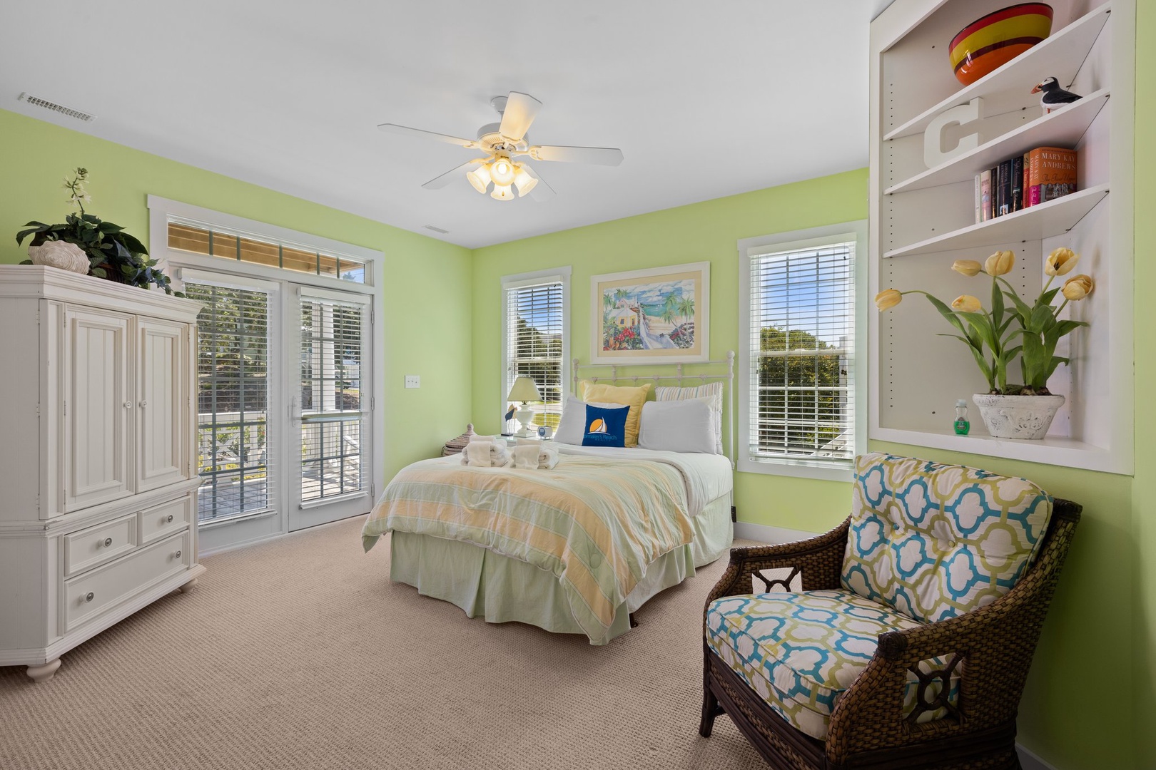 2nd Floor Queen Bedroom with Private Bath