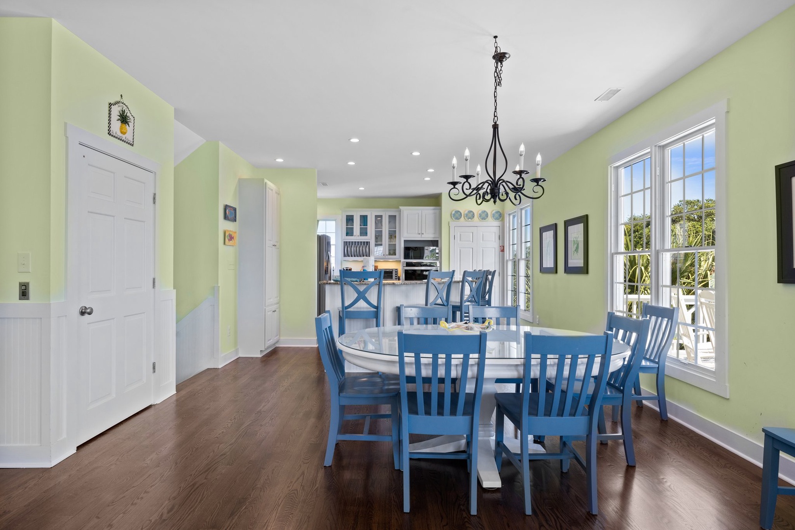 Kitchen Table