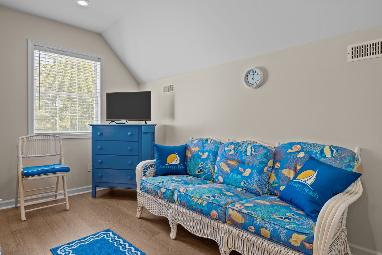 Top Floor Twin Bedroom