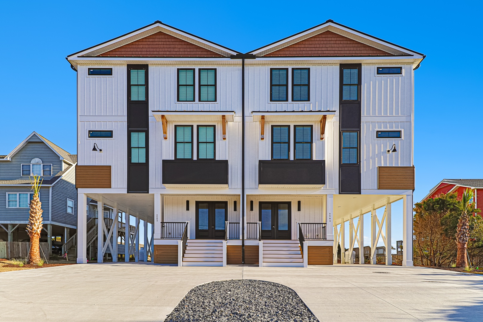 Sea Spray West | Front Exterior