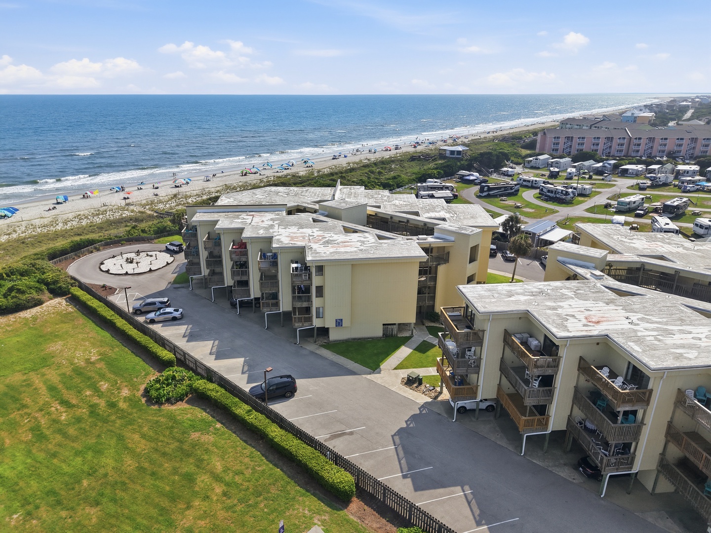 Char’s Cozy Condo | Emerald Isle Coastline