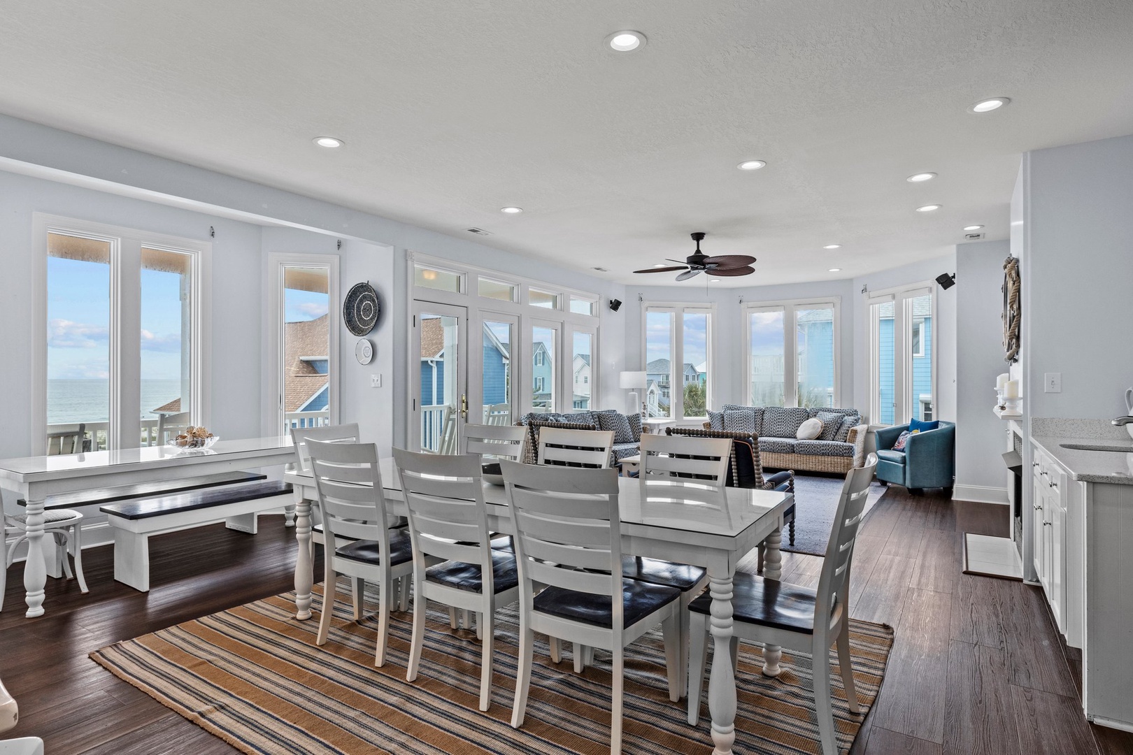 Dining room - Living room