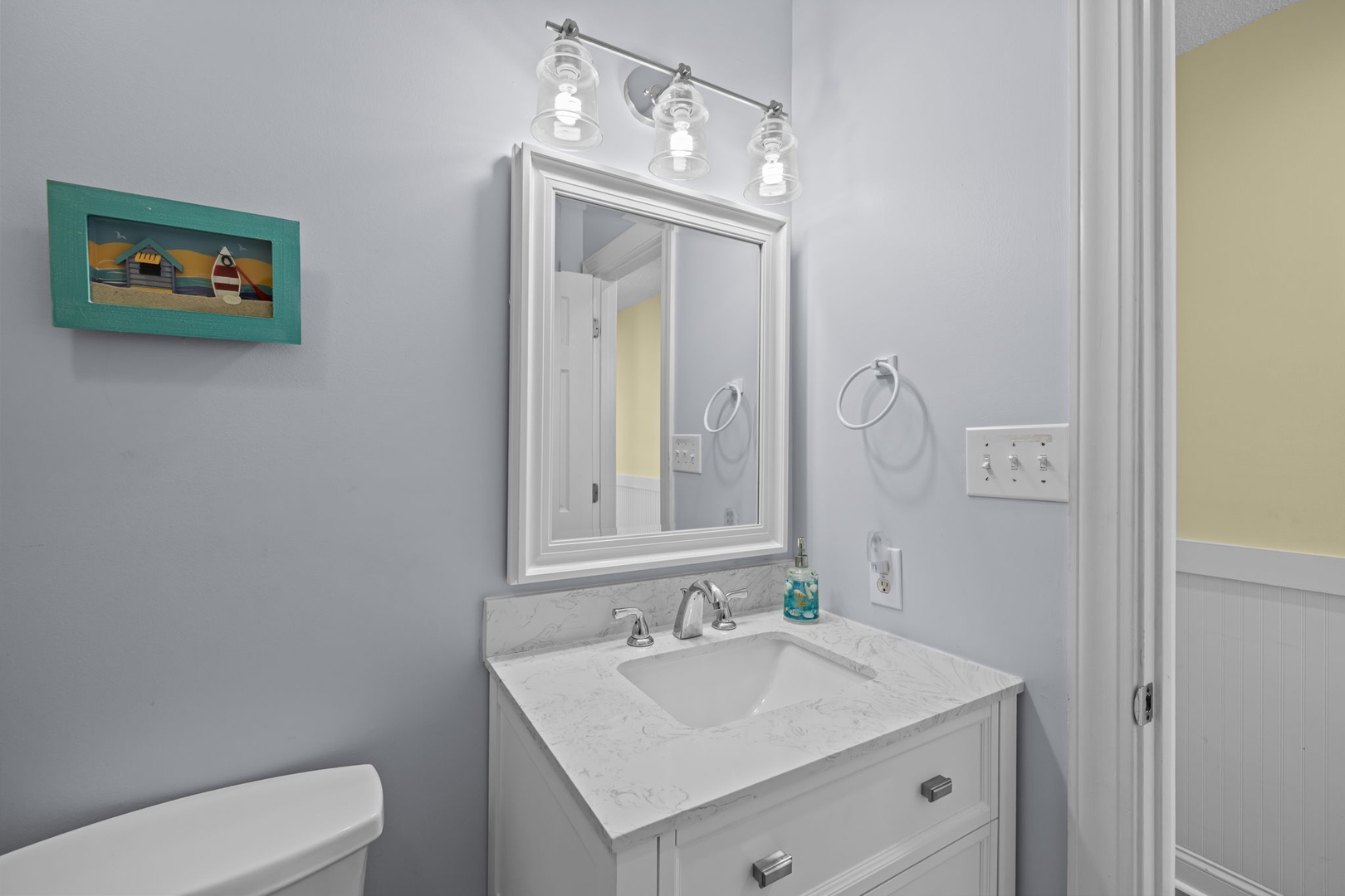 Top Floor Hallway Bathroom