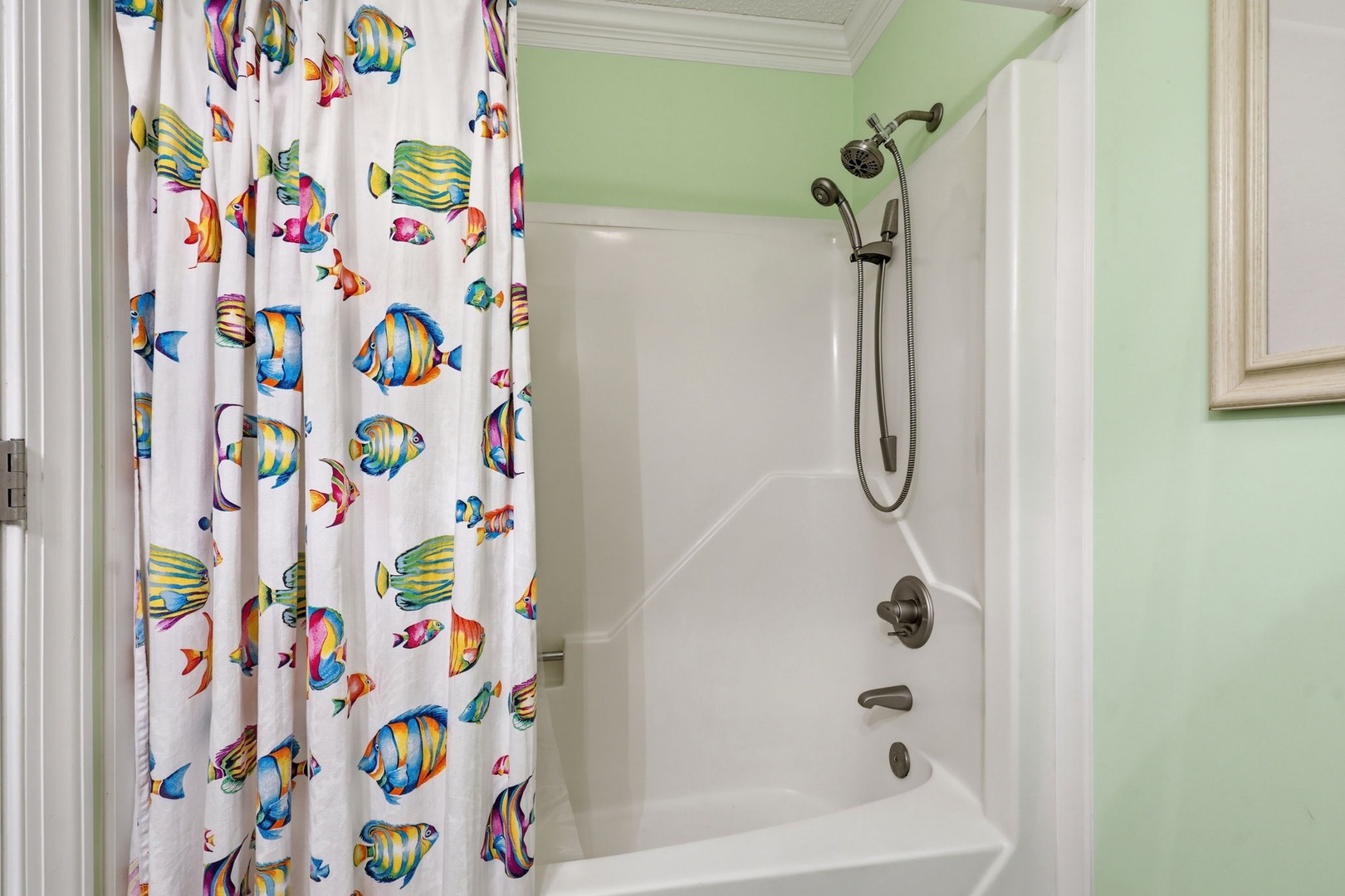 Refresh after a day exploring with a soothing rinse in your private tub-shower combo, complete with handheld and overhead sprays.