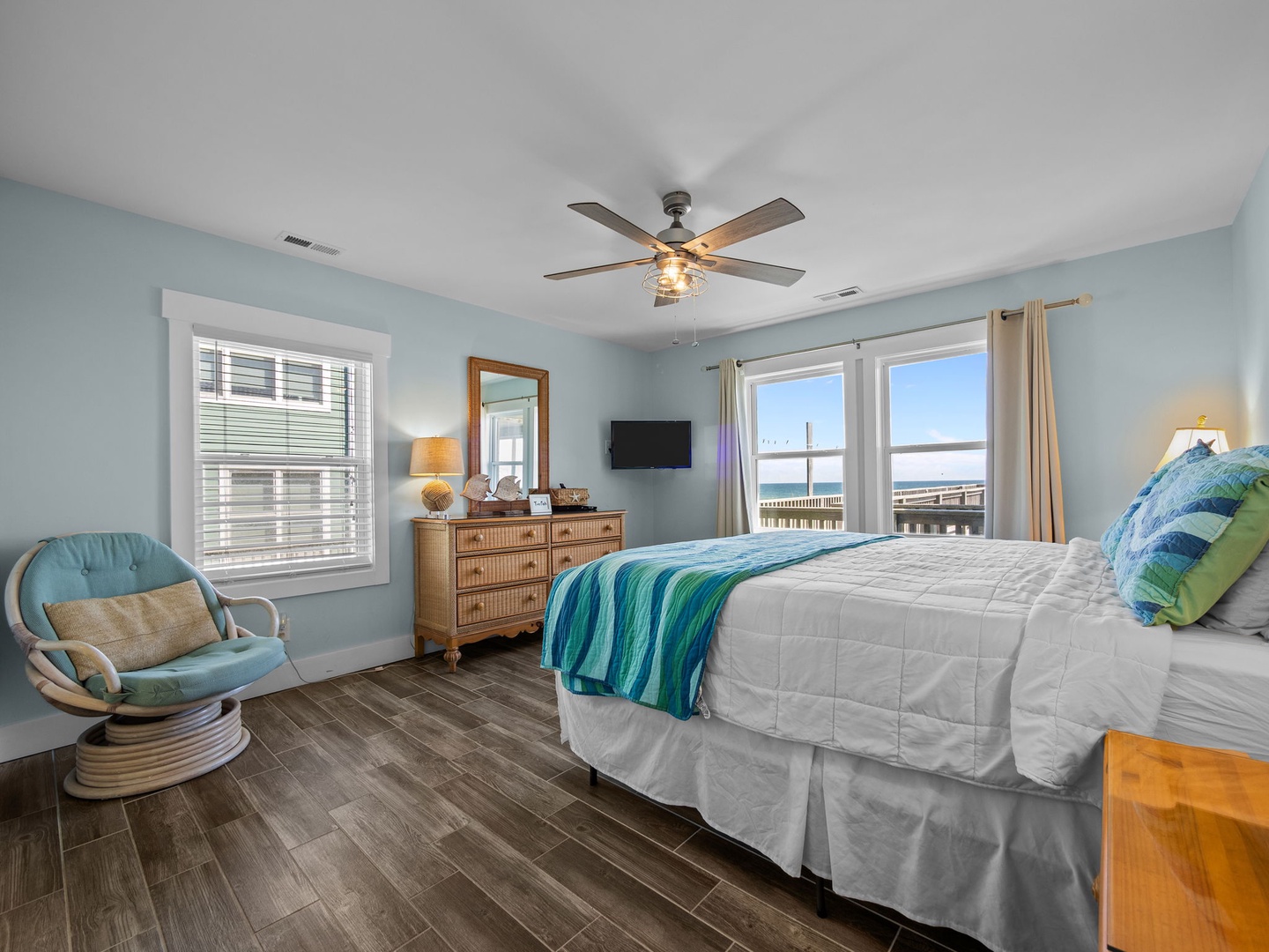 2 Ocean Front King room