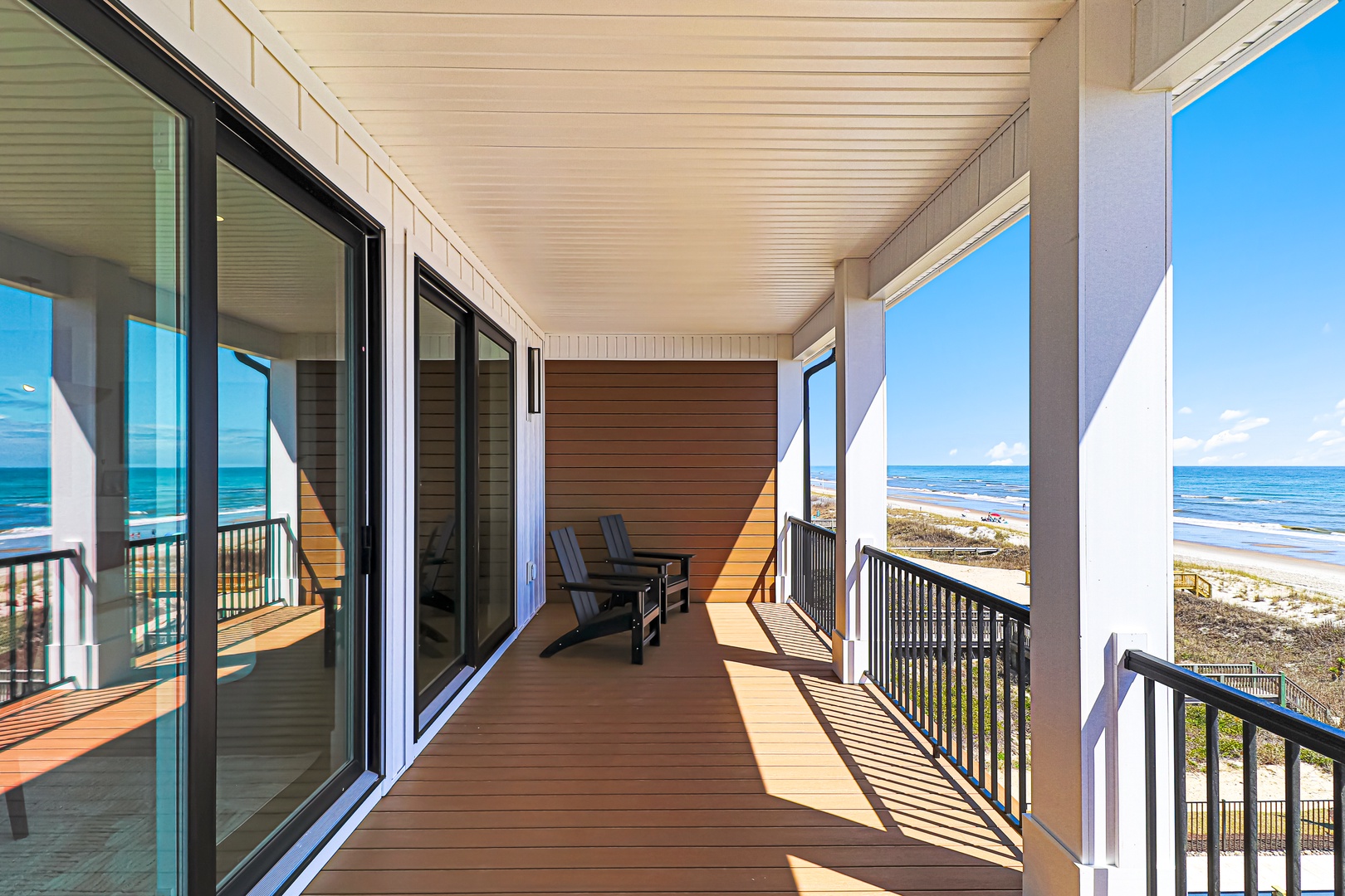 Sea Spray West | Covered Oceanfront Deck