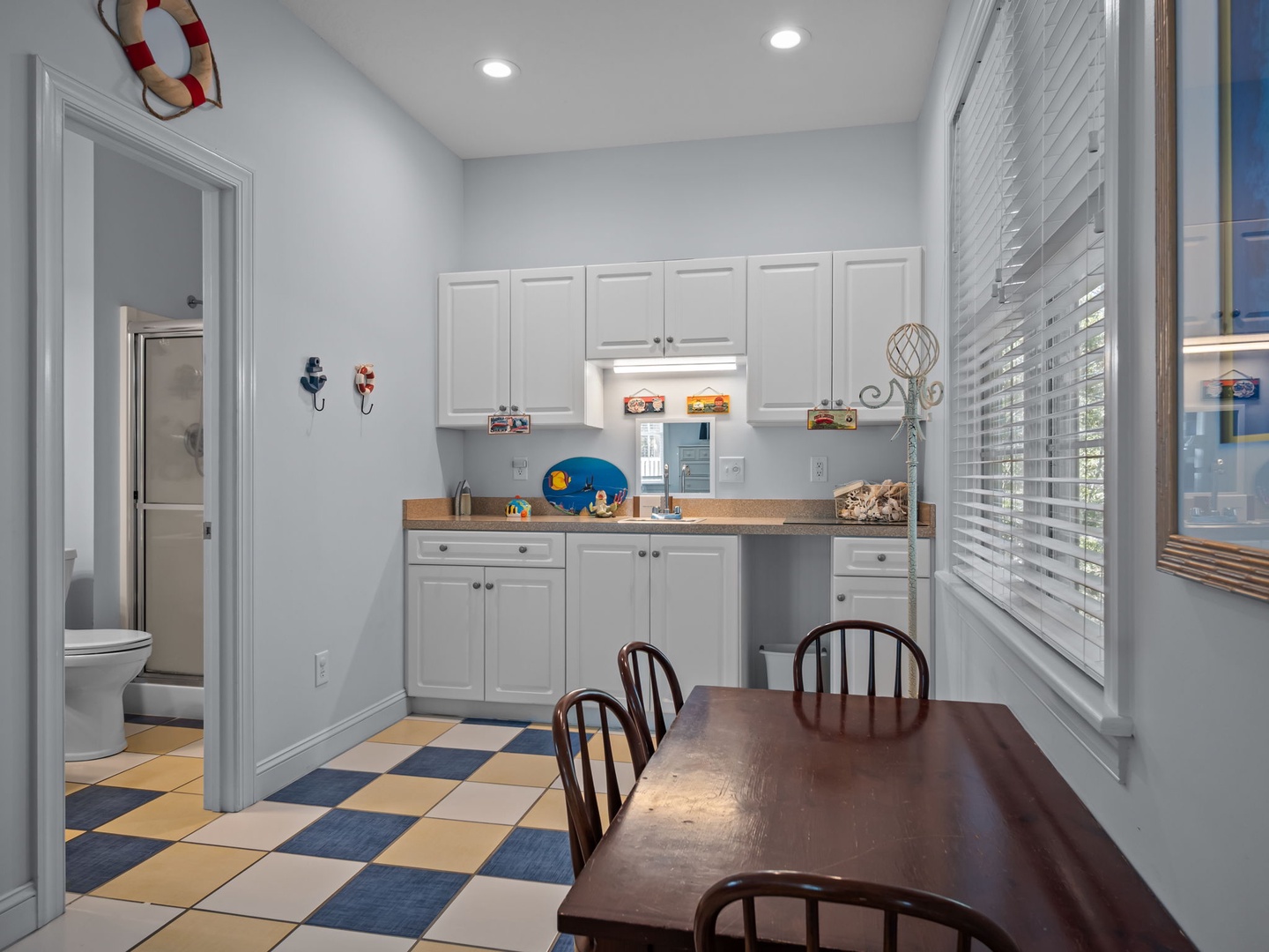 Ground Floor Mini Kitchen Area