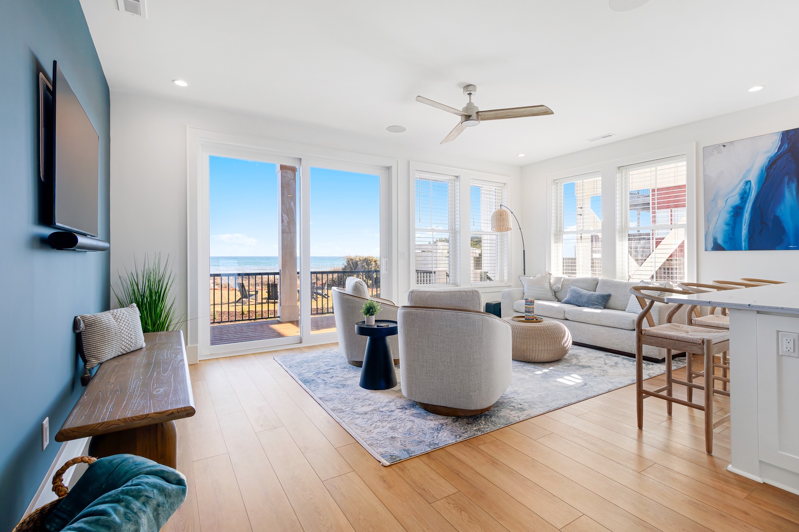 Sea Spray West | Open Living and Dining Area