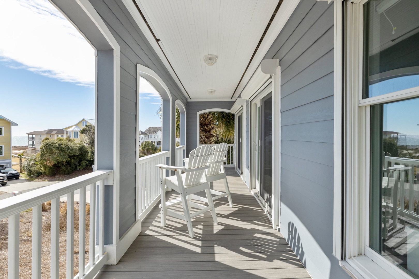 Top floor porch